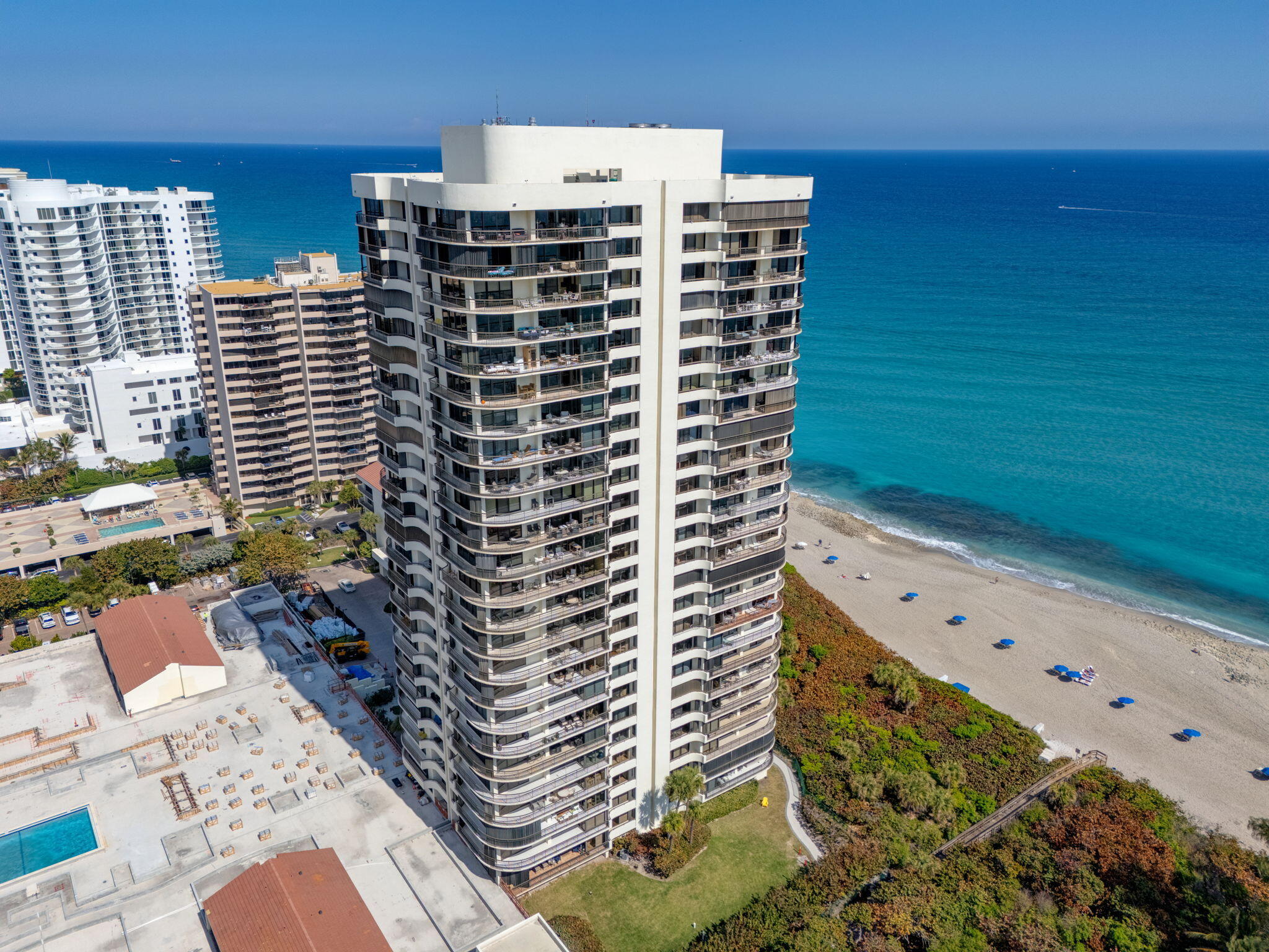 4000 N Ocean Drive 403