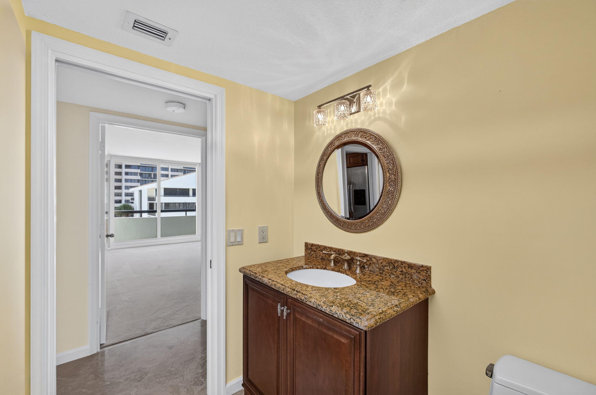 4000 N Ocean Drive 403