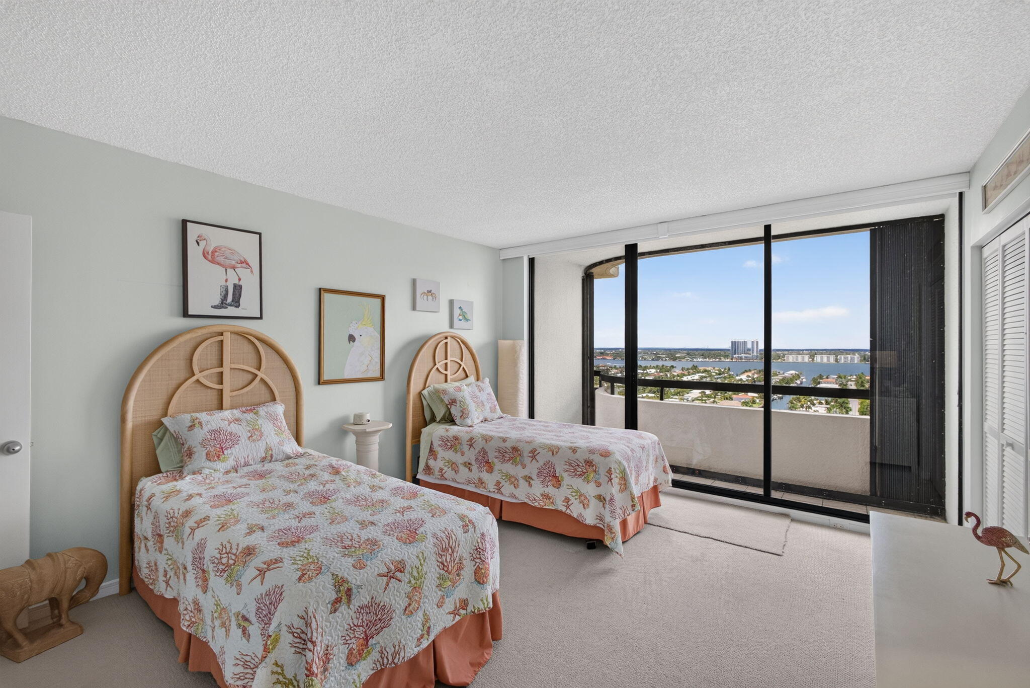 4100 N OCEAN Drive 1904