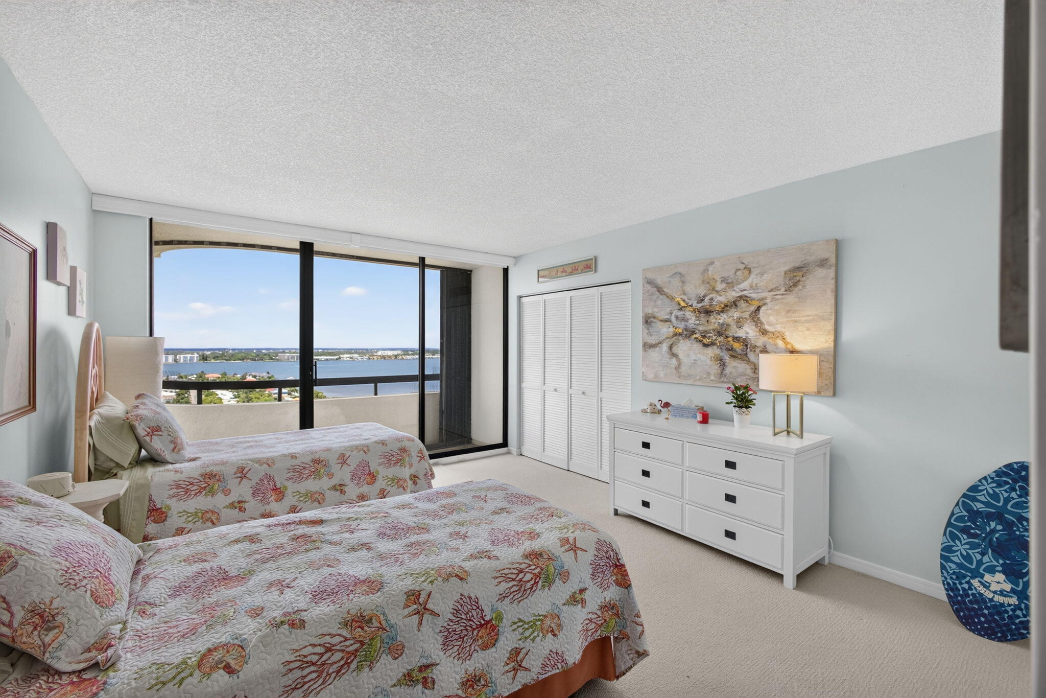 4100 N OCEAN Drive 1904