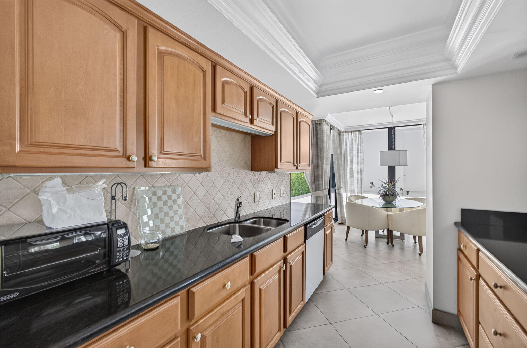 4100 N OCEAN Drive 1904