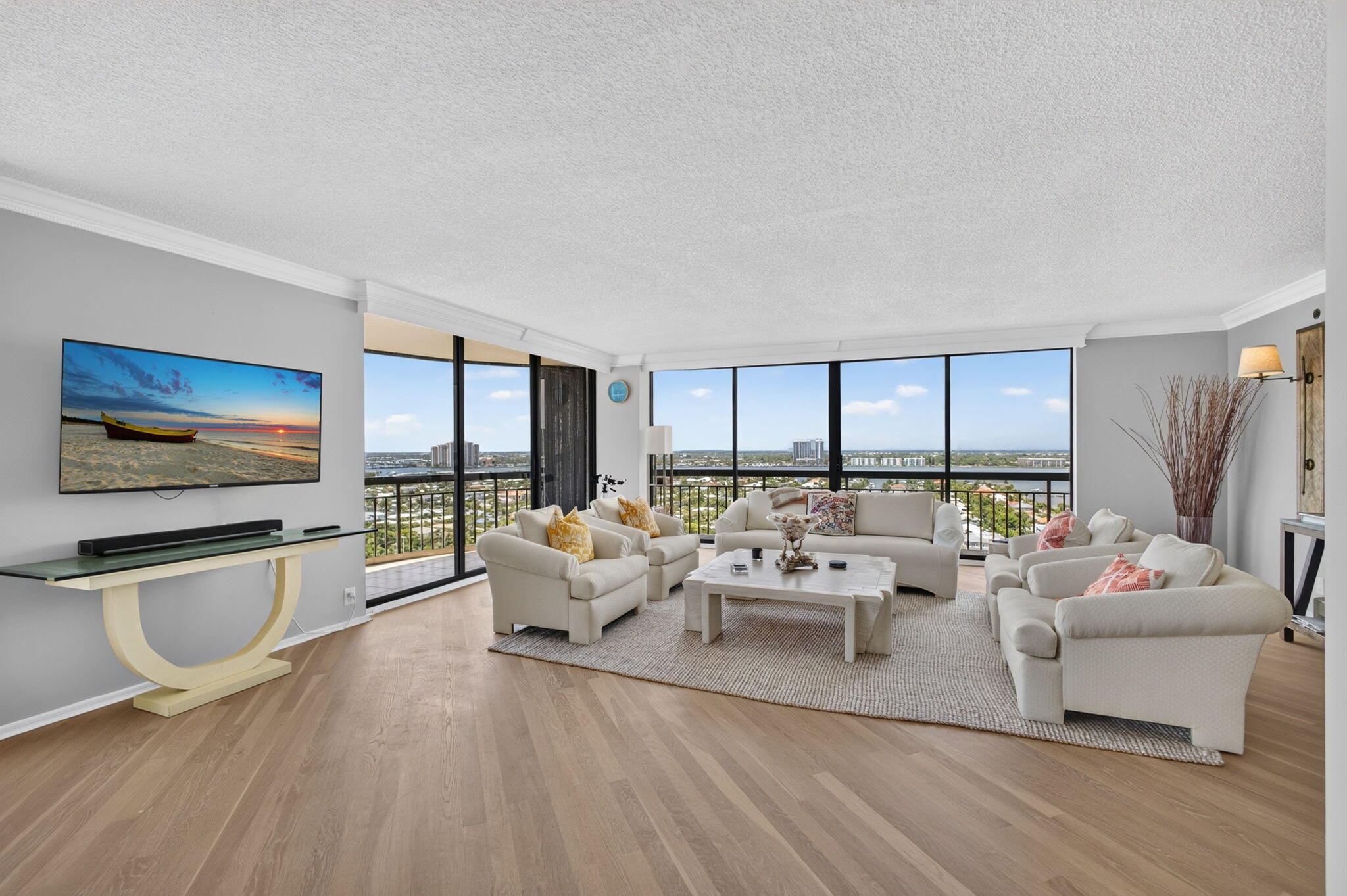 4100 N Ocean Drive 1904 Singer Island Fl Us 33404 B26070534