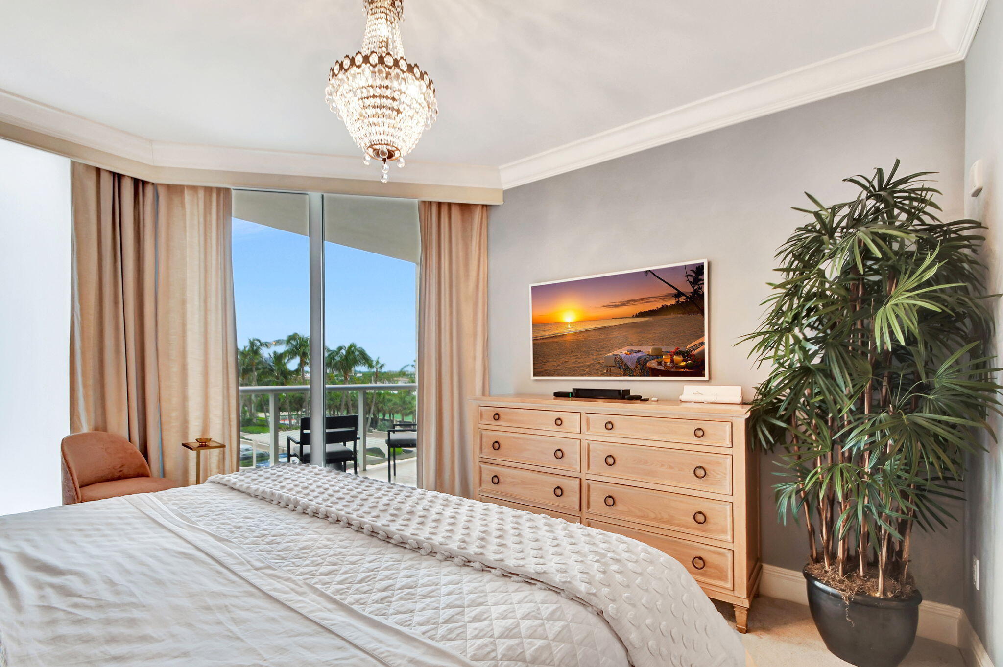 2700 N Ocean Drive 304a