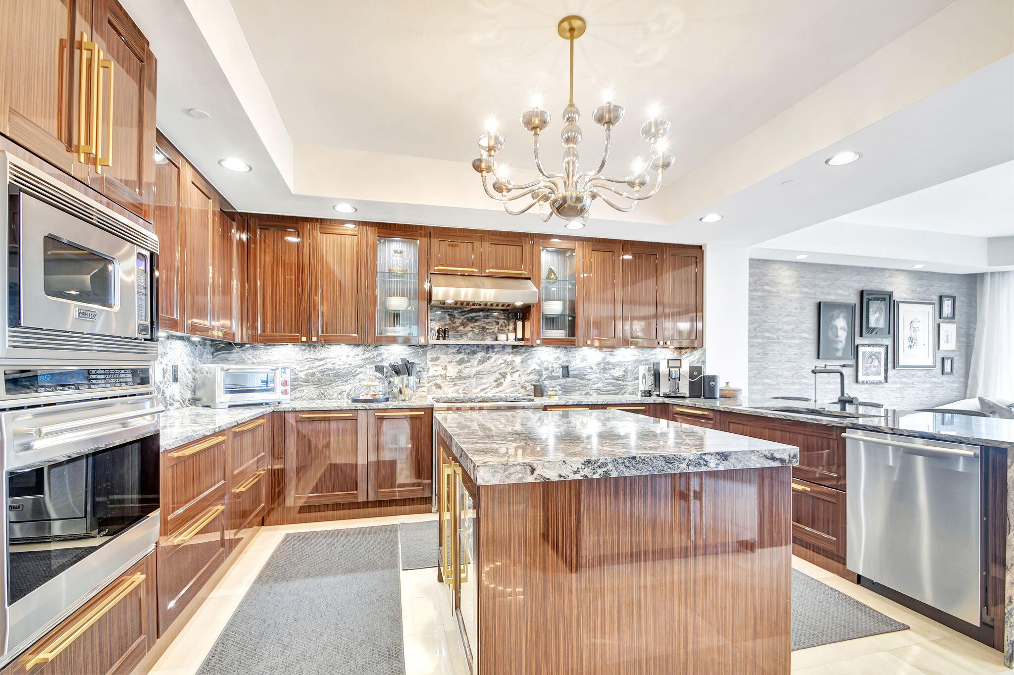 2700 N Ocean Drive 304a