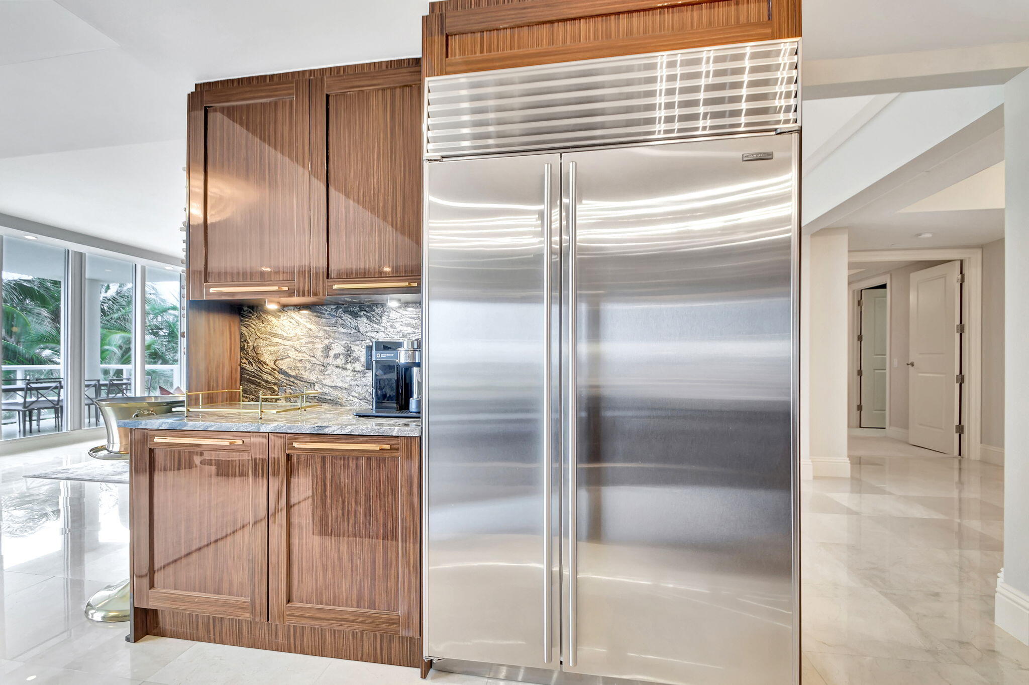 2700 N Ocean Drive 304a