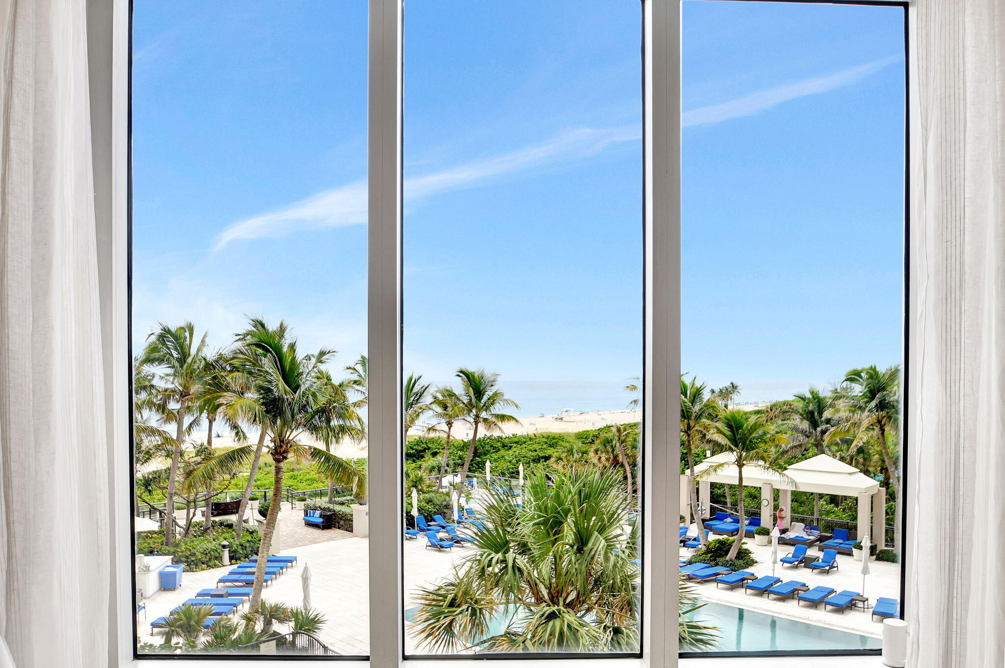 2700 N Ocean Drive 304a