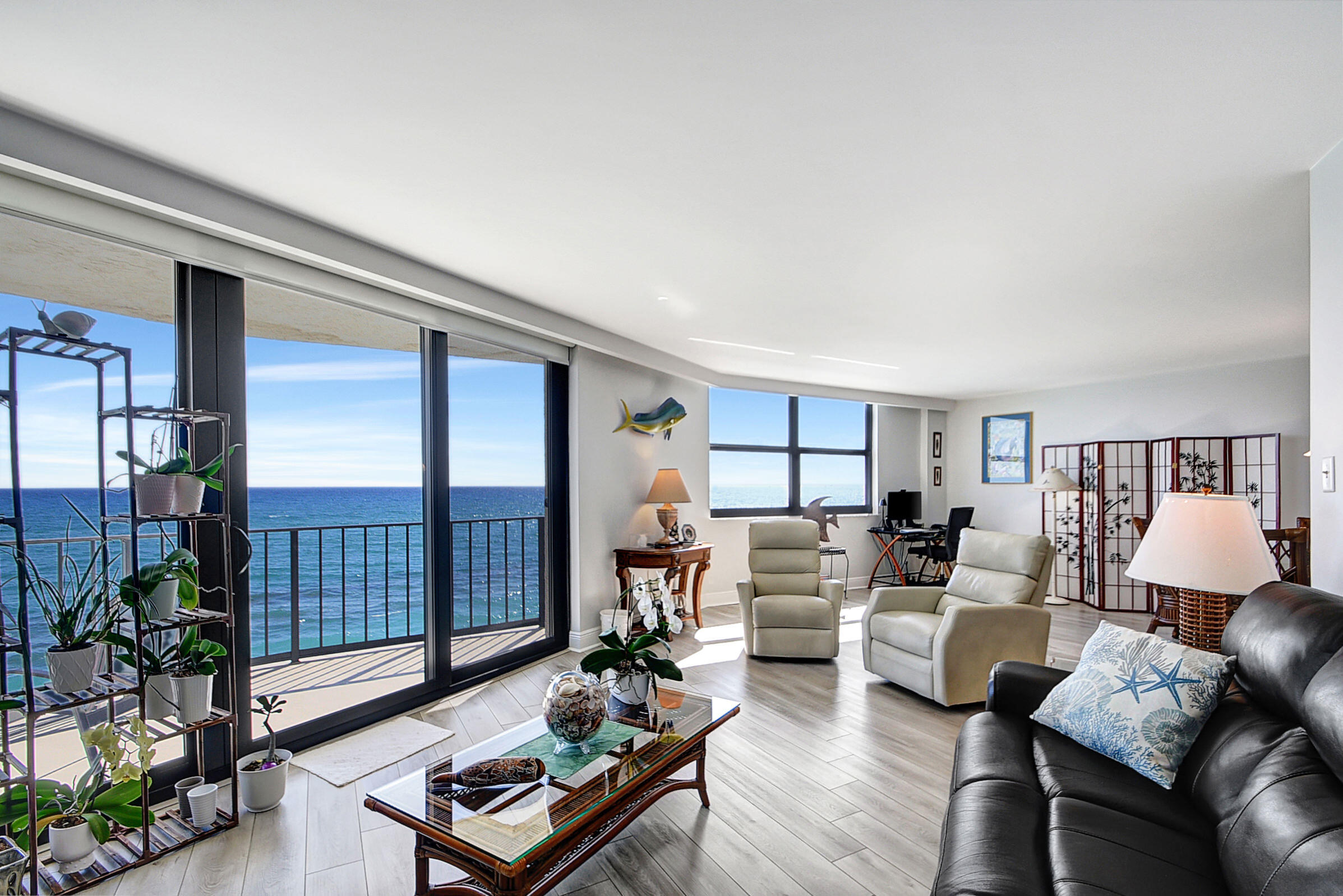 5420 N Ocean Drive 301