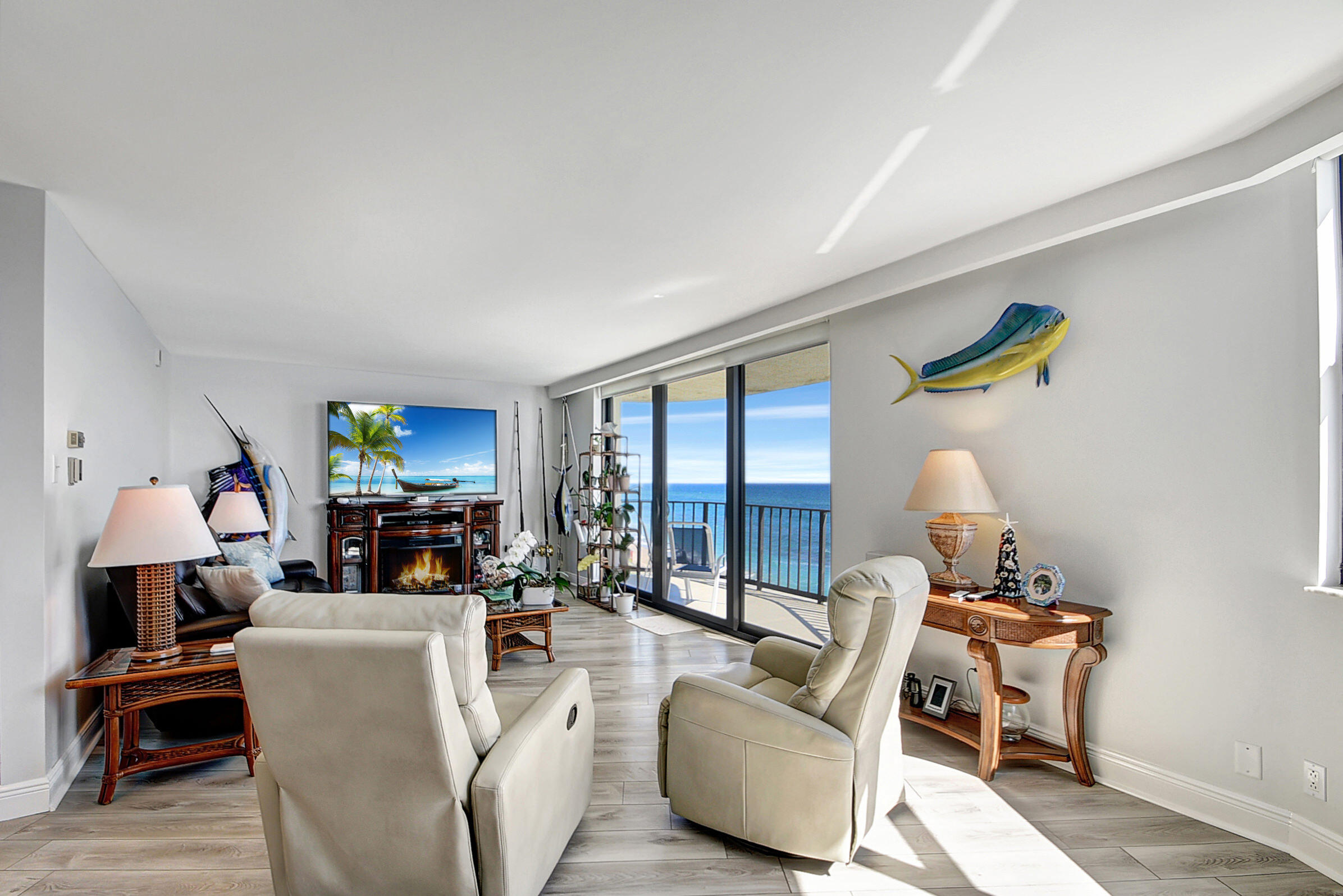 5420 N Ocean Drive 301