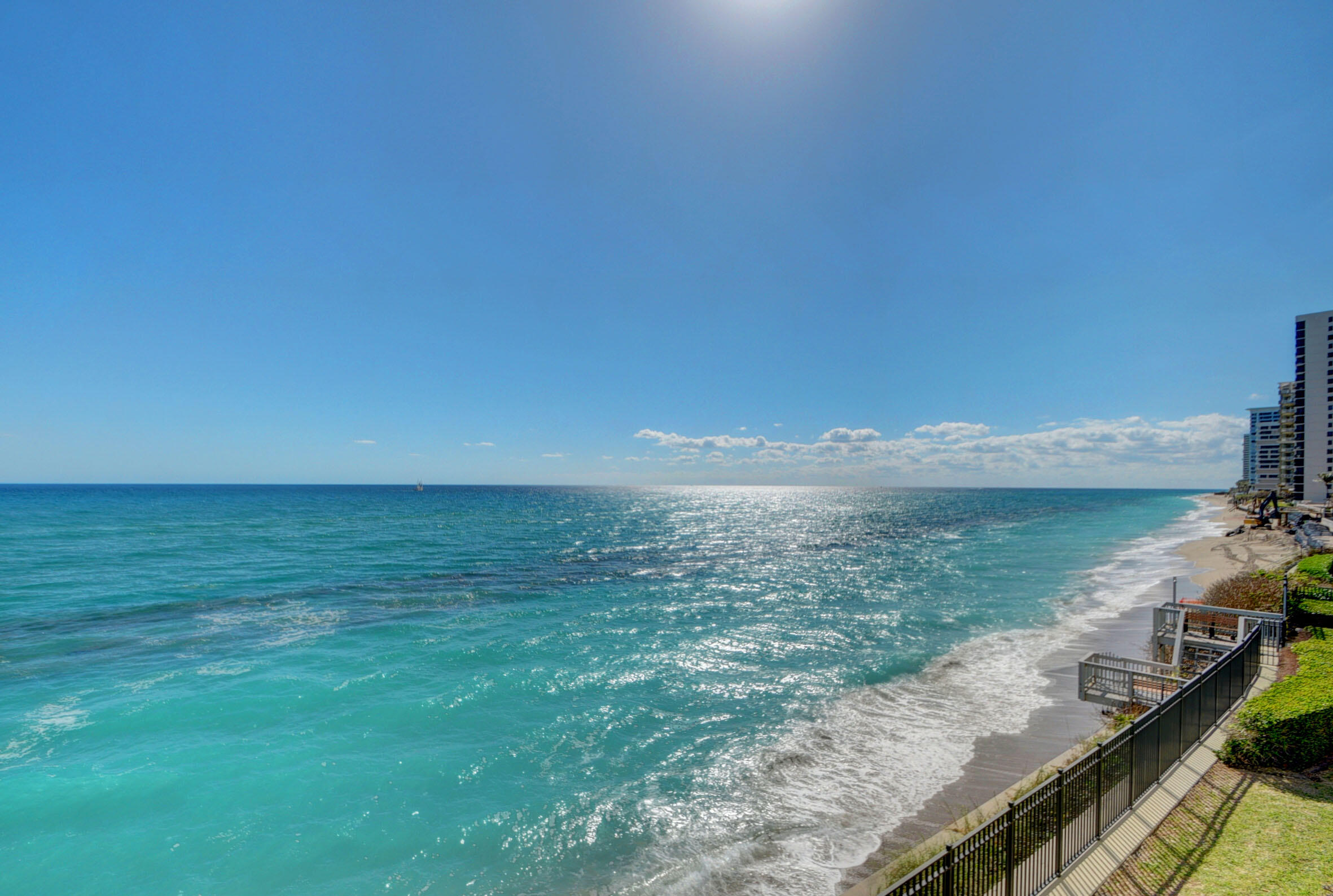 5420 N Ocean Drive 301
