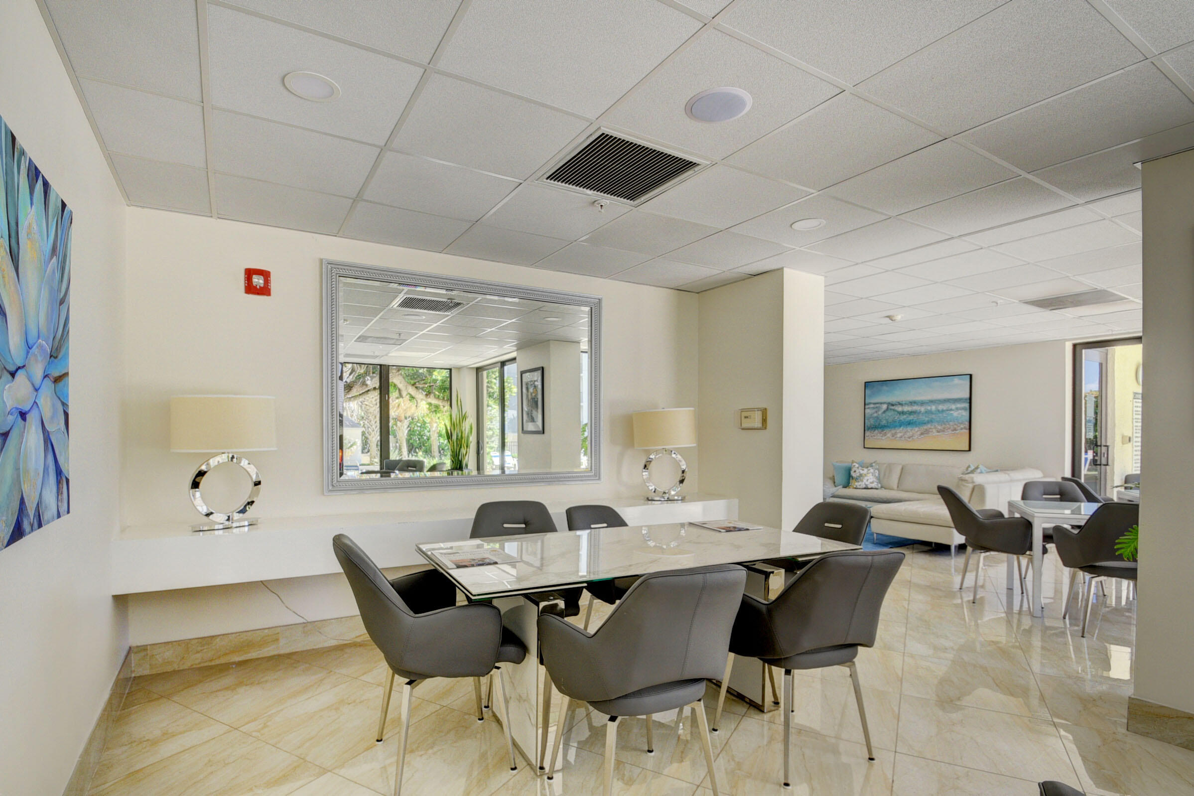 5420 N Ocean Drive 301
