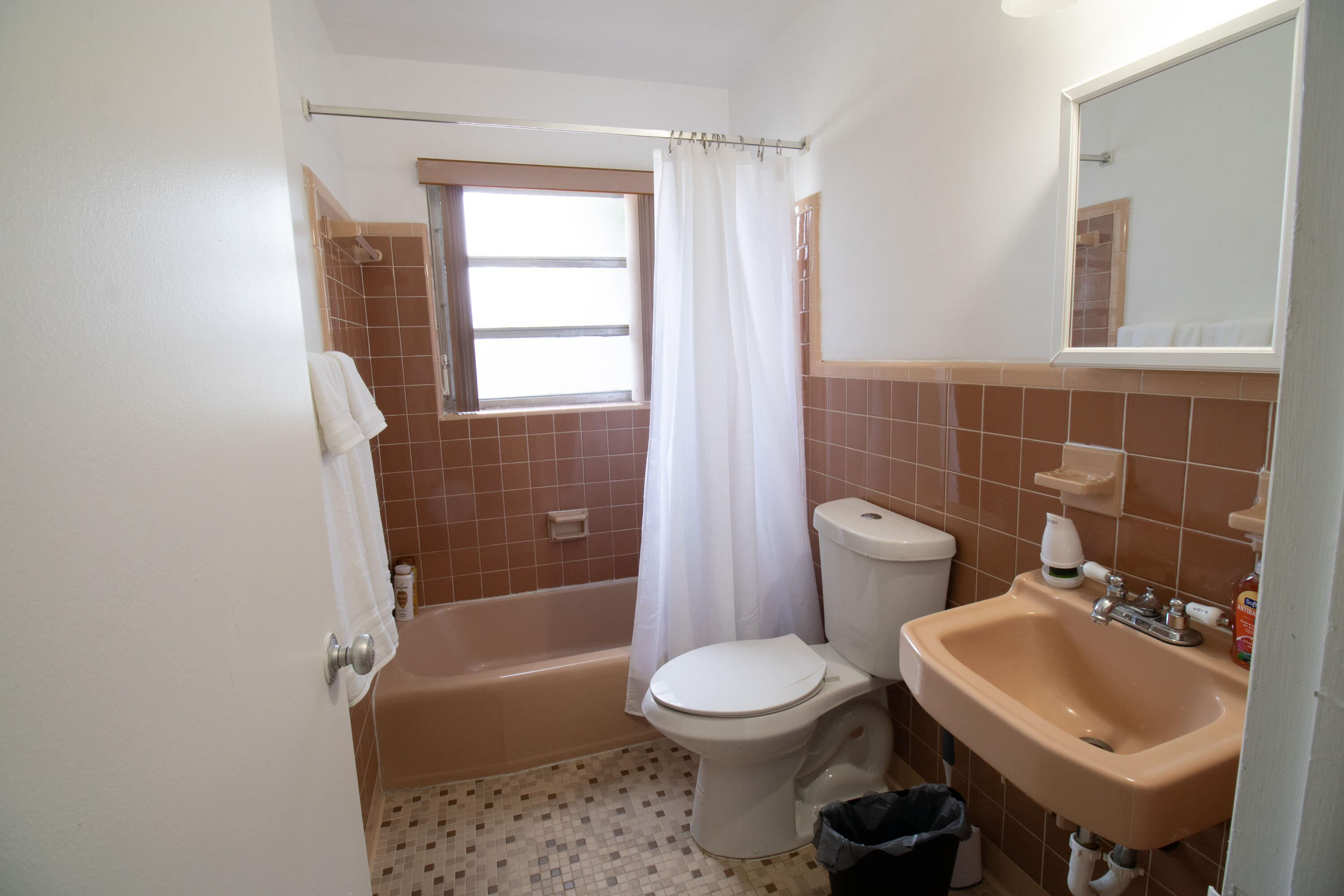 1257 Island Road 7
