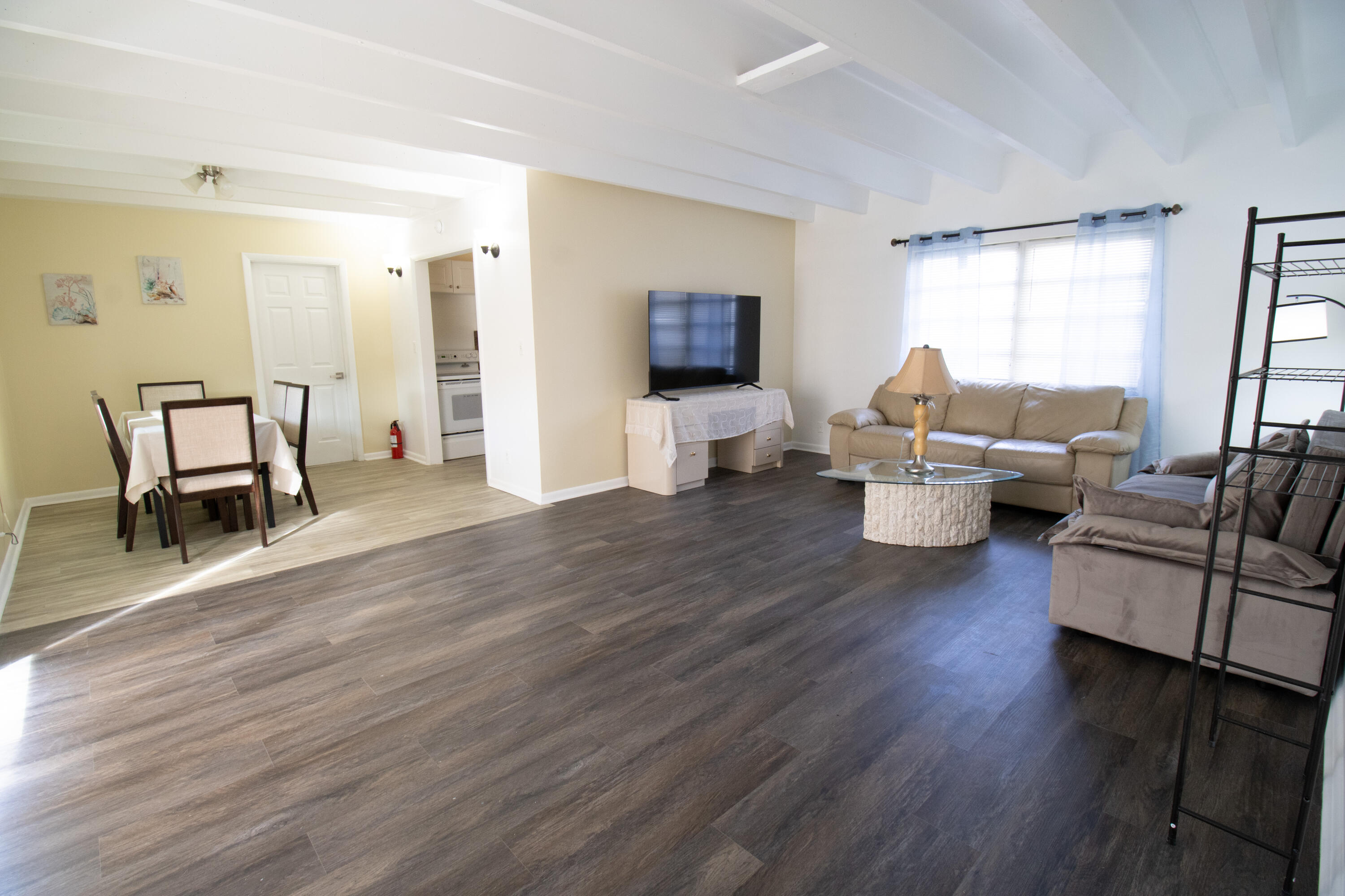 1257 Island Road 7