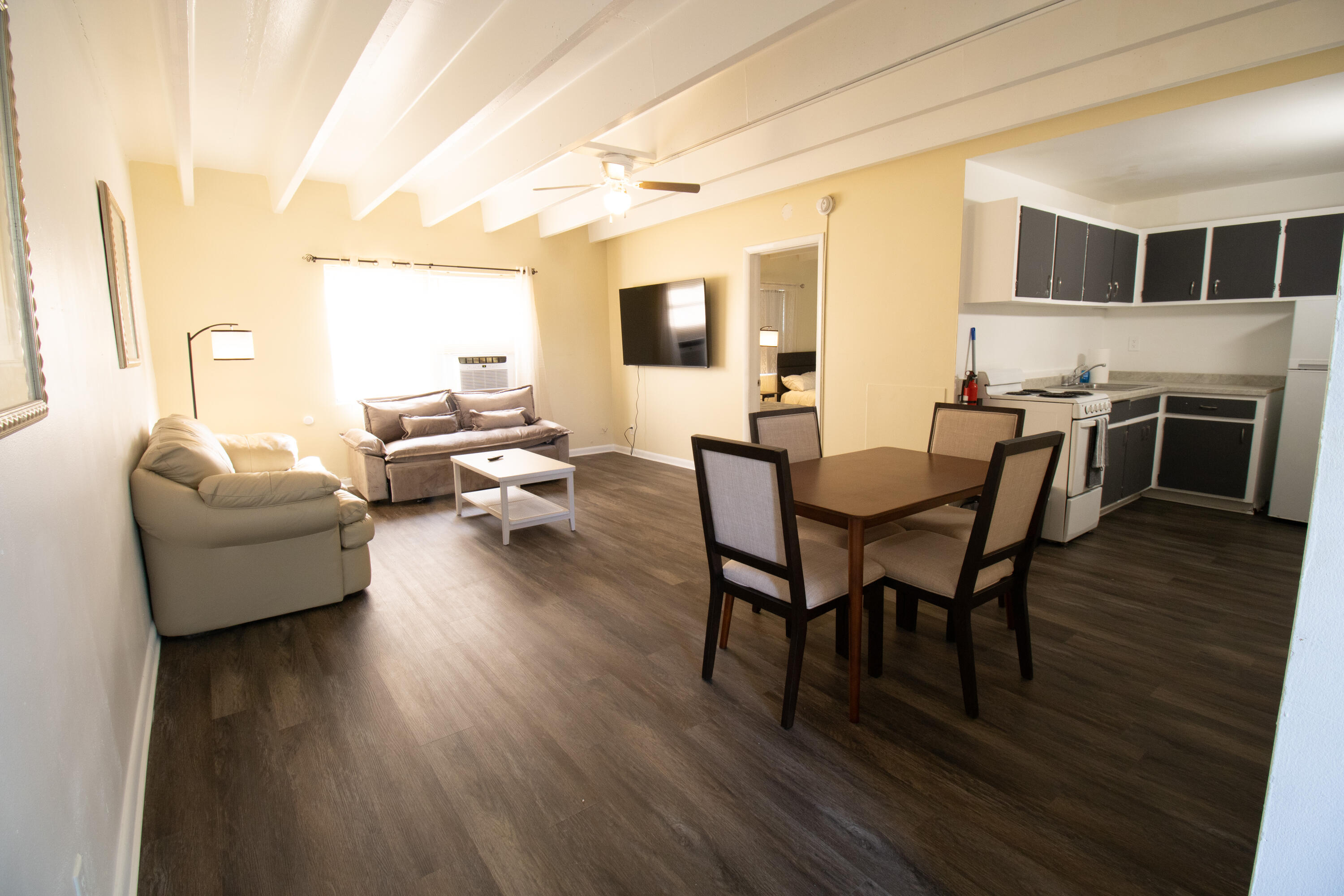 1257 Island Road 4