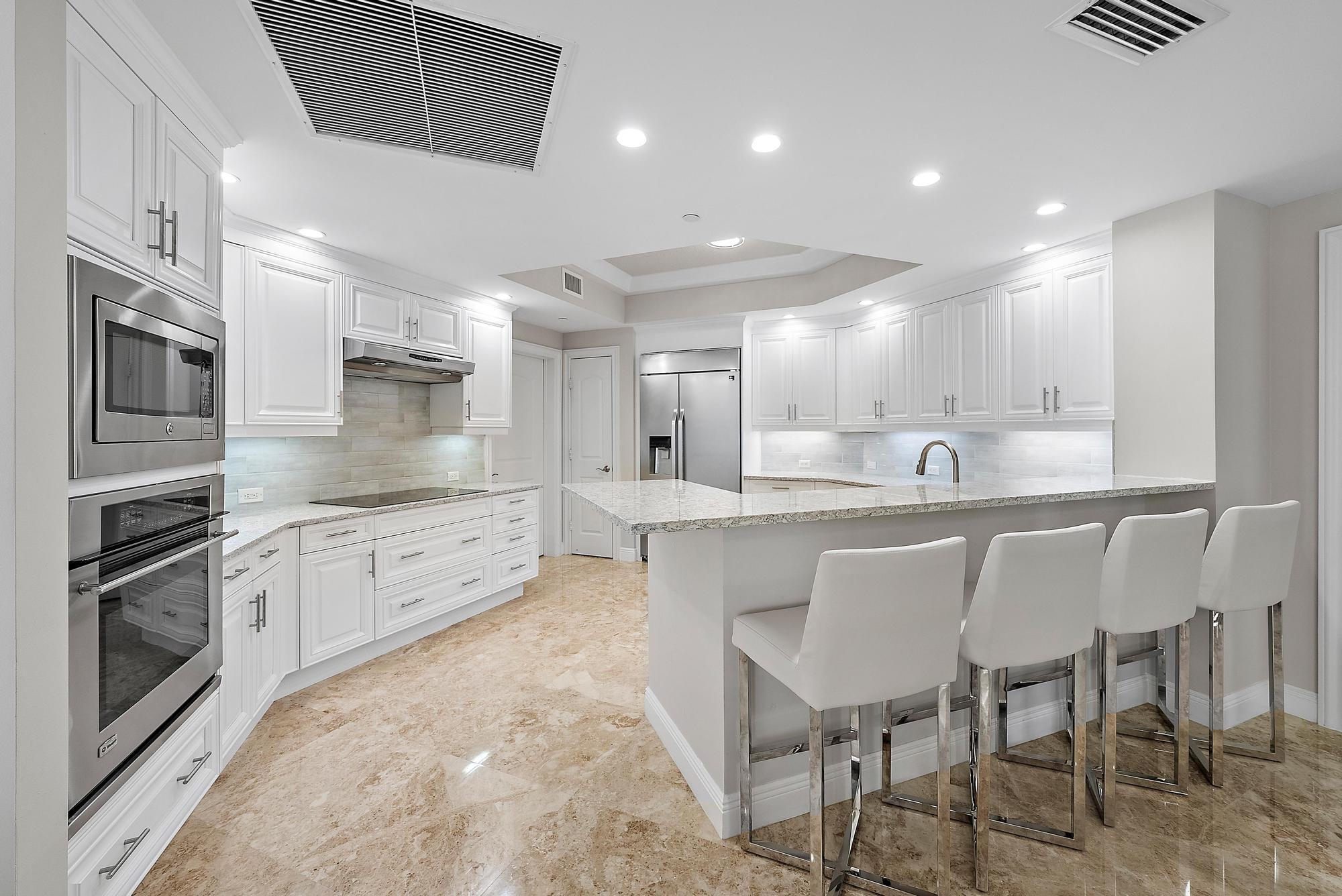 4600 N Ocean Drive 402