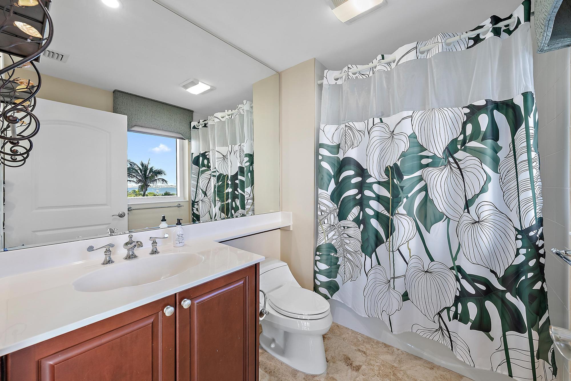 4600 N Ocean Drive 402