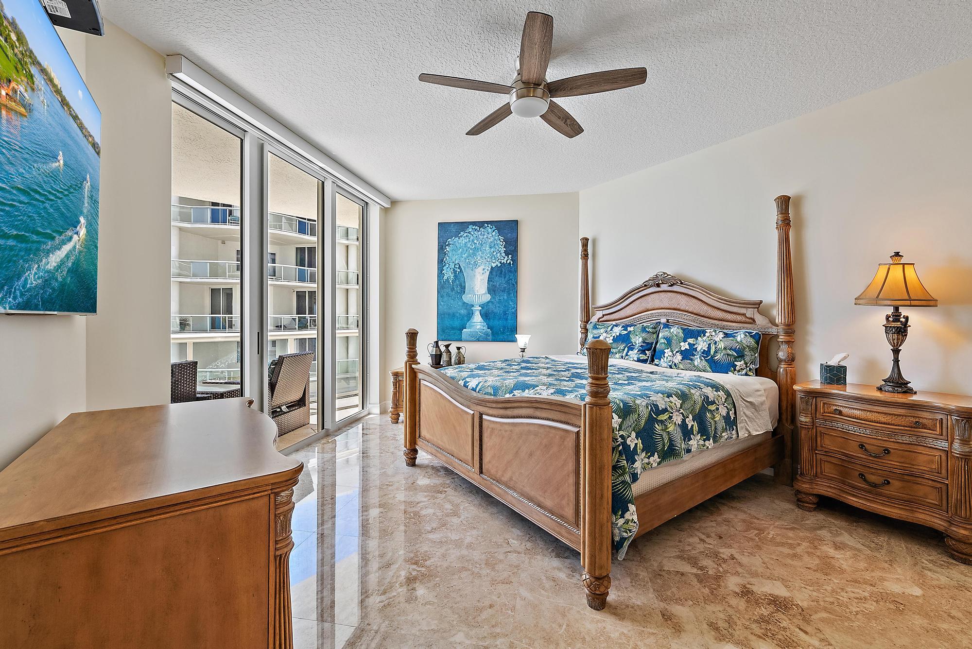 4600 N Ocean Drive 402