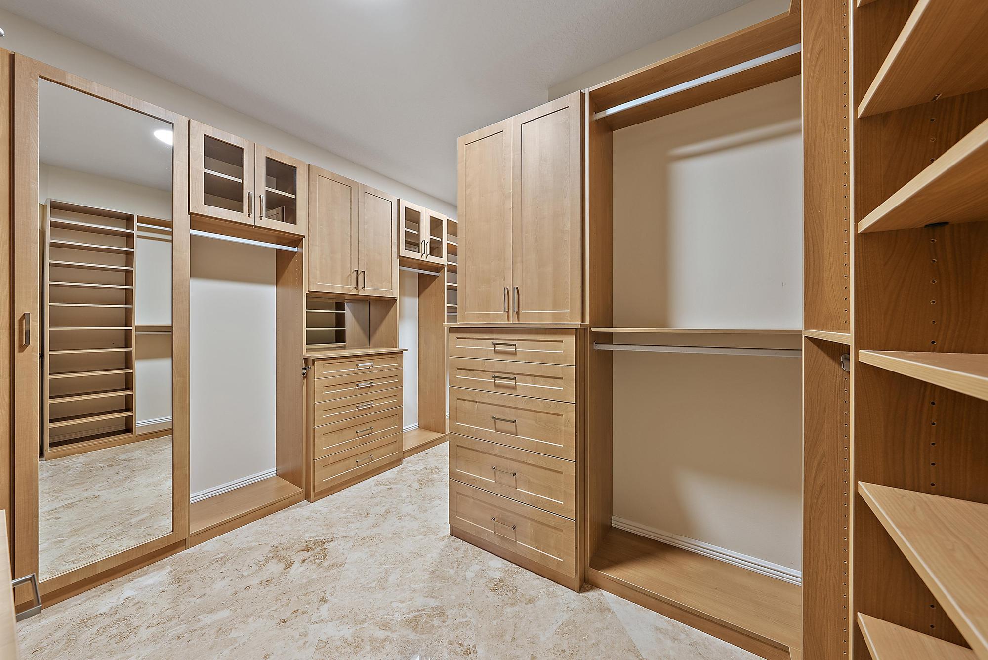 4600 N Ocean Drive 402