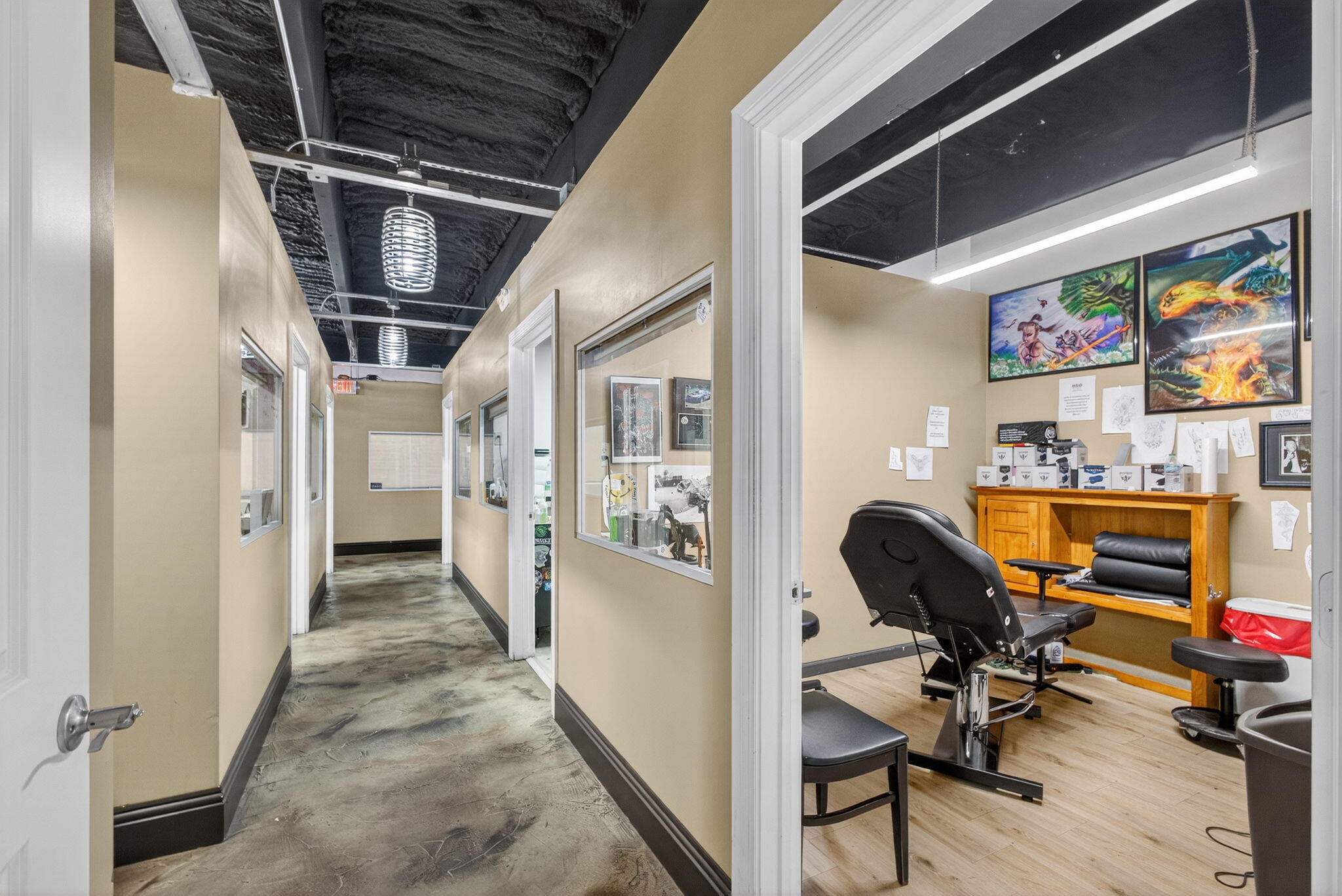 691 N Military Trail
