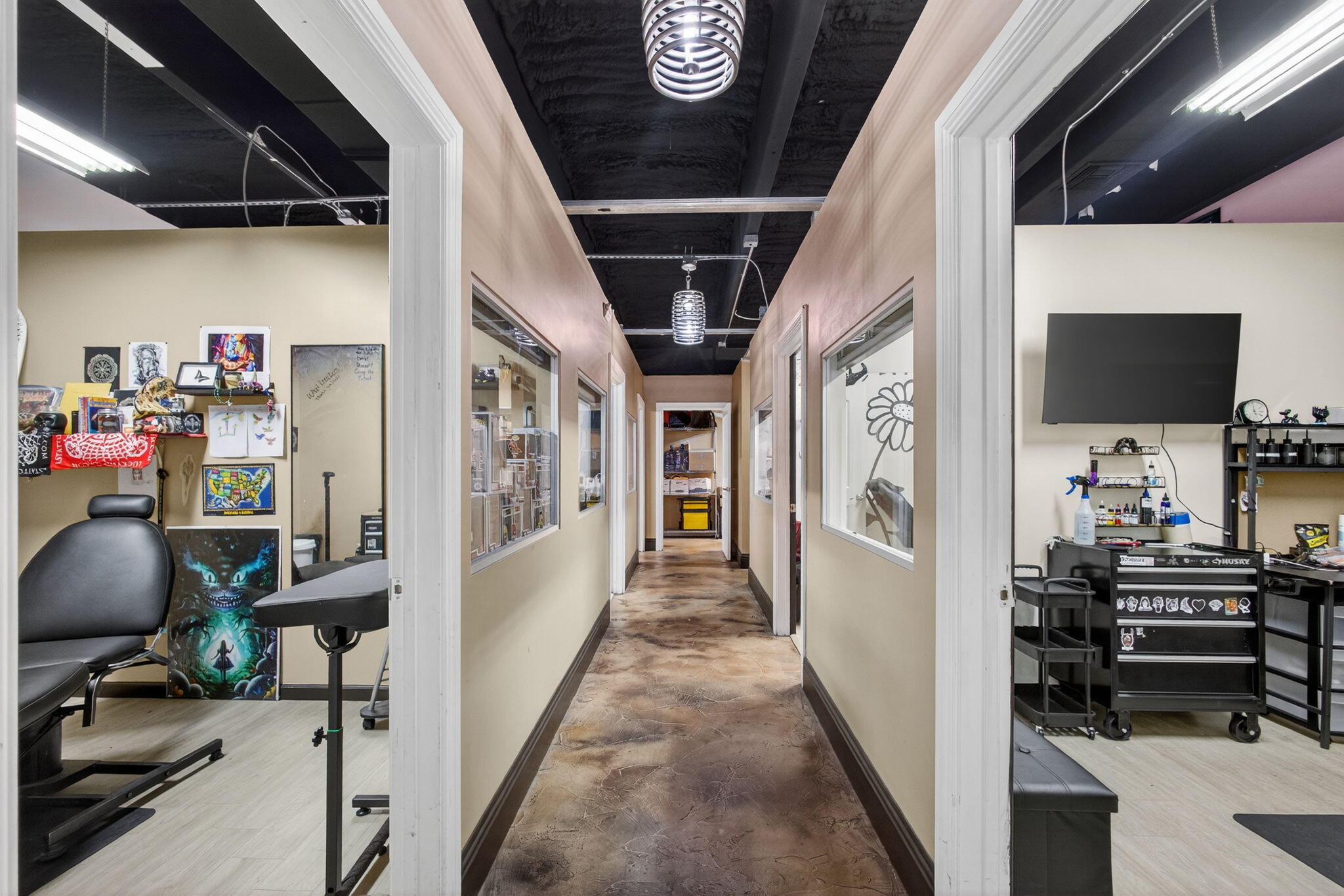 691 N Military Trail
