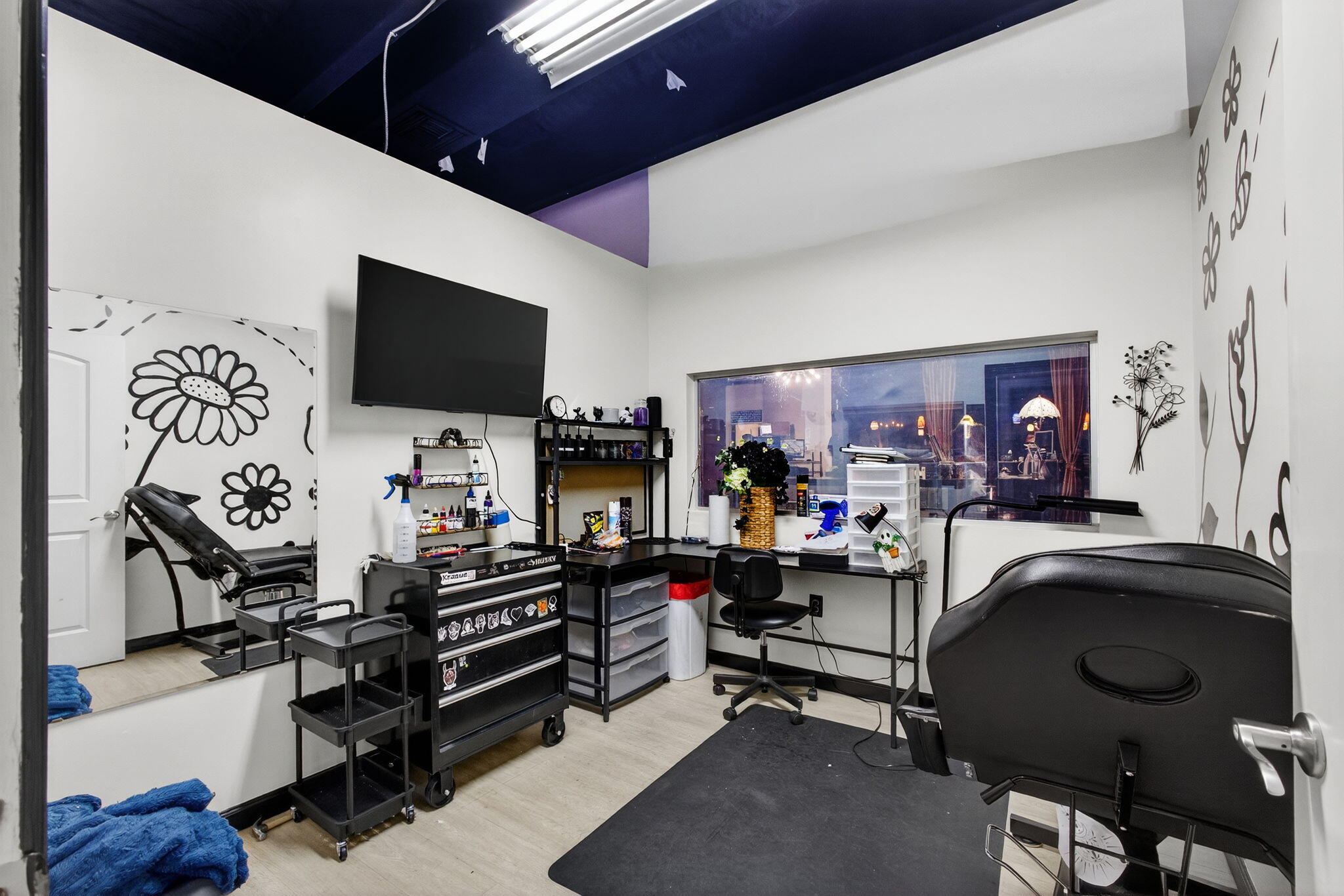 691 N Military Trail