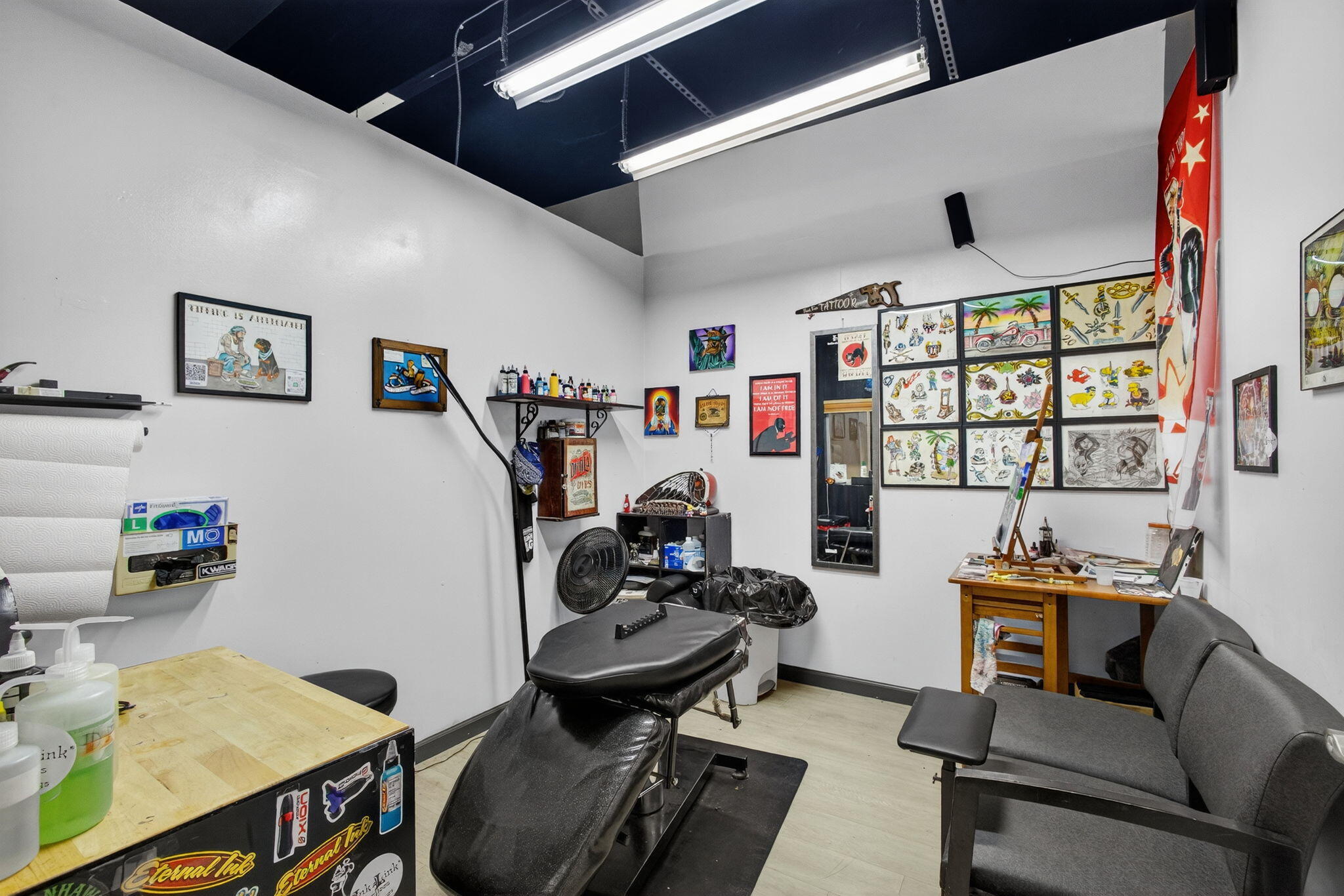 691 N Military Trail