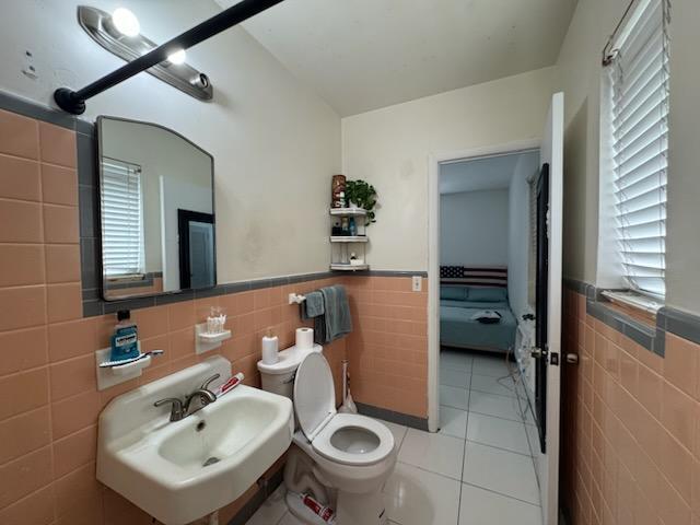 1141 E Blue Heron Boulevard 5