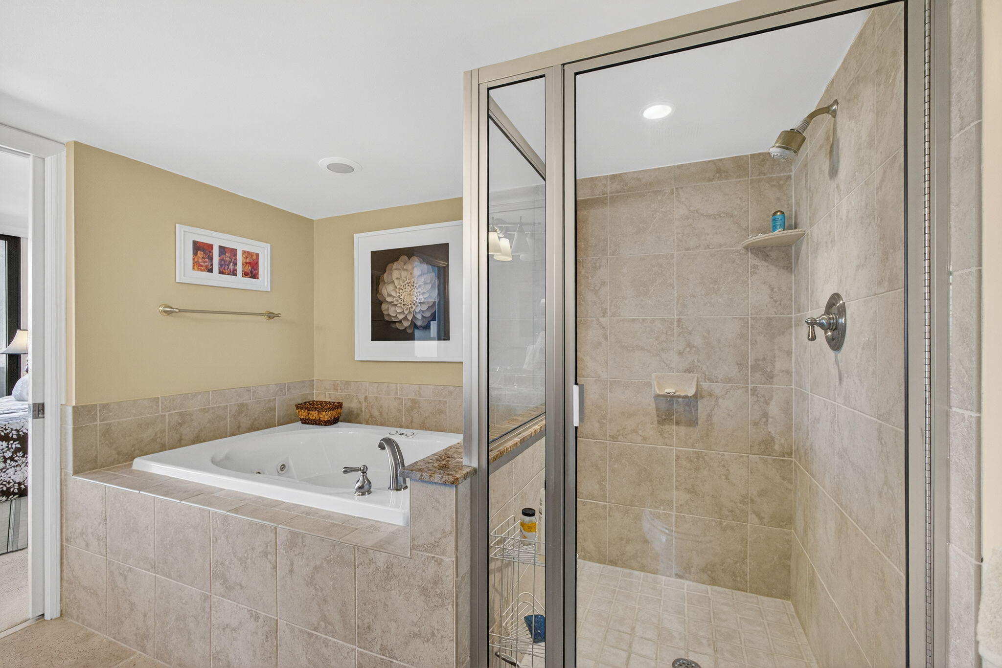 4200 N Ocean Drive 2-406