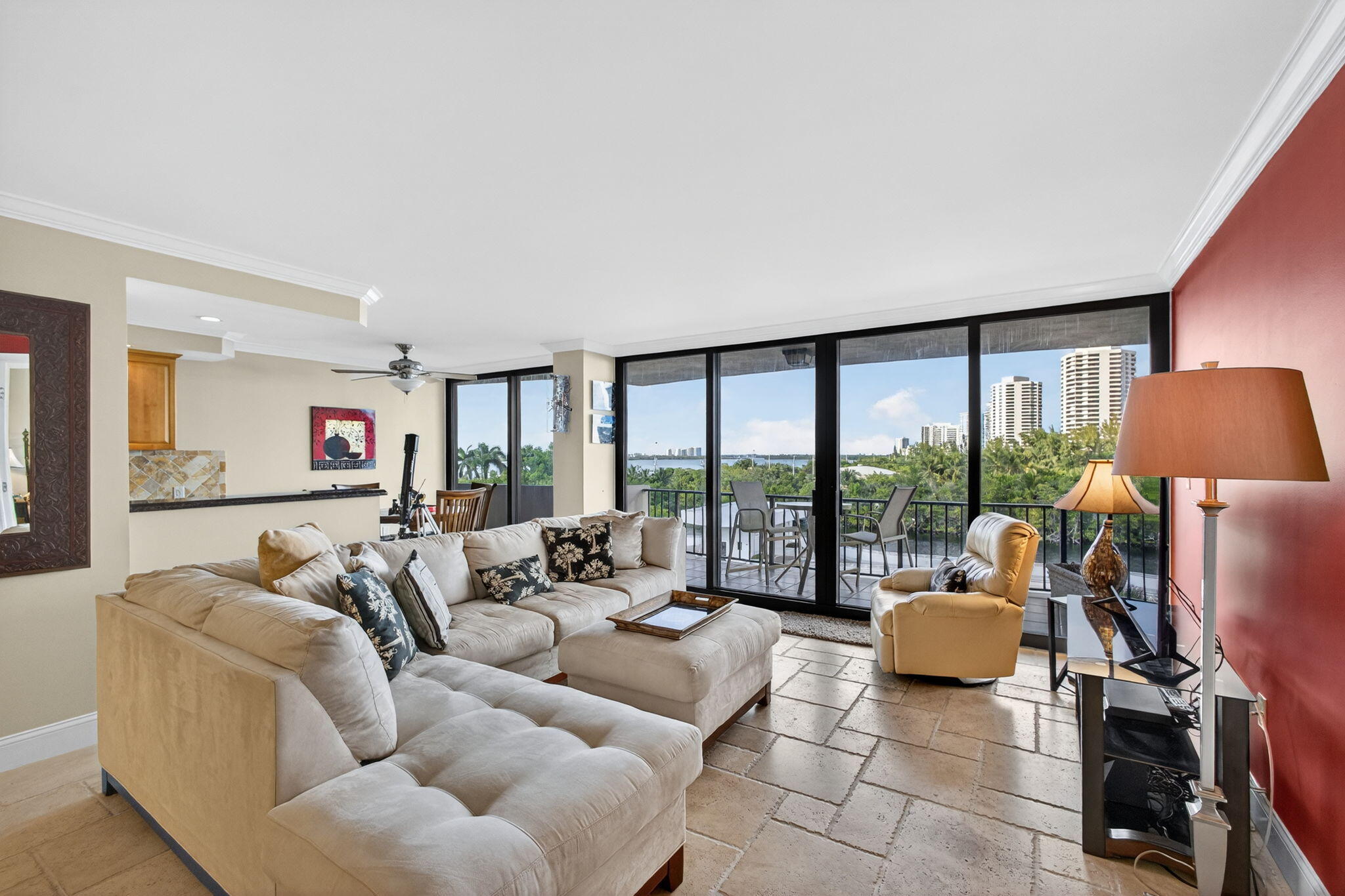4200 N Ocean Drive 2-406