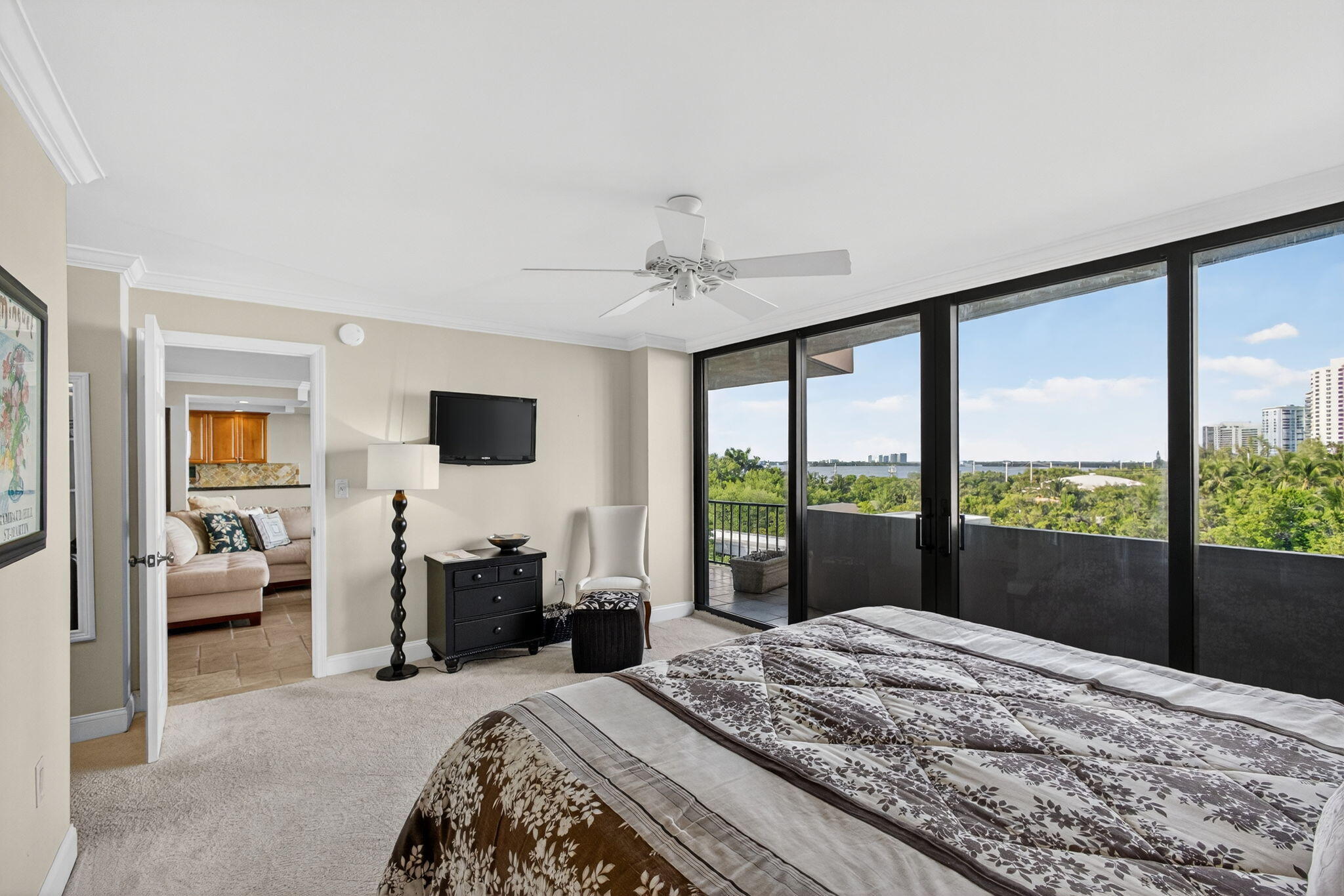 4200 N Ocean Drive 2-406