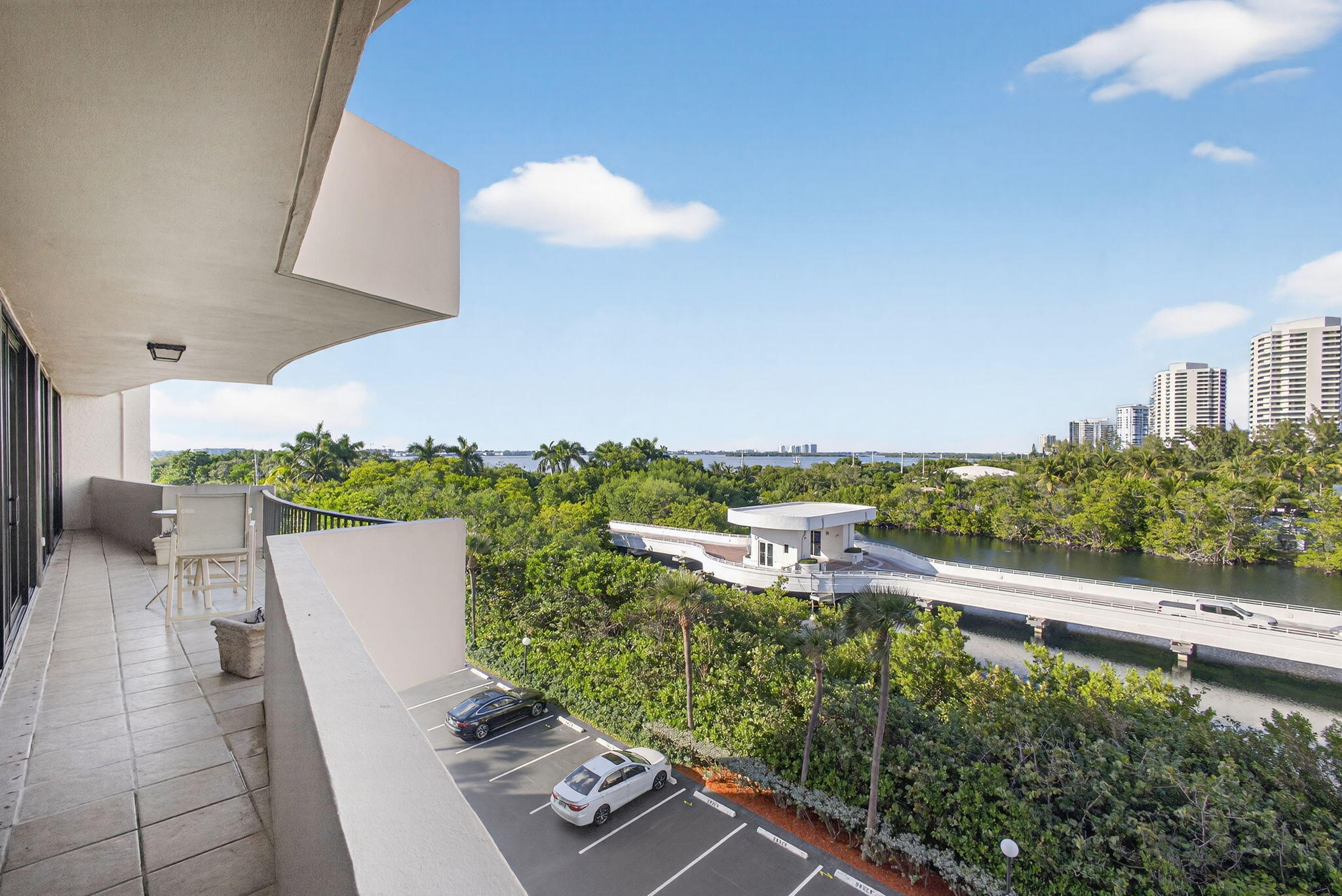 4200 N Ocean Drive 2-406
