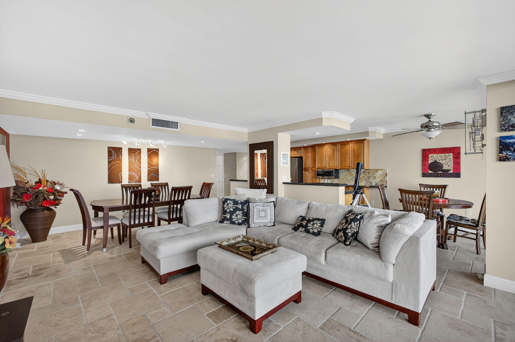 4200 N Ocean Drive 2-406