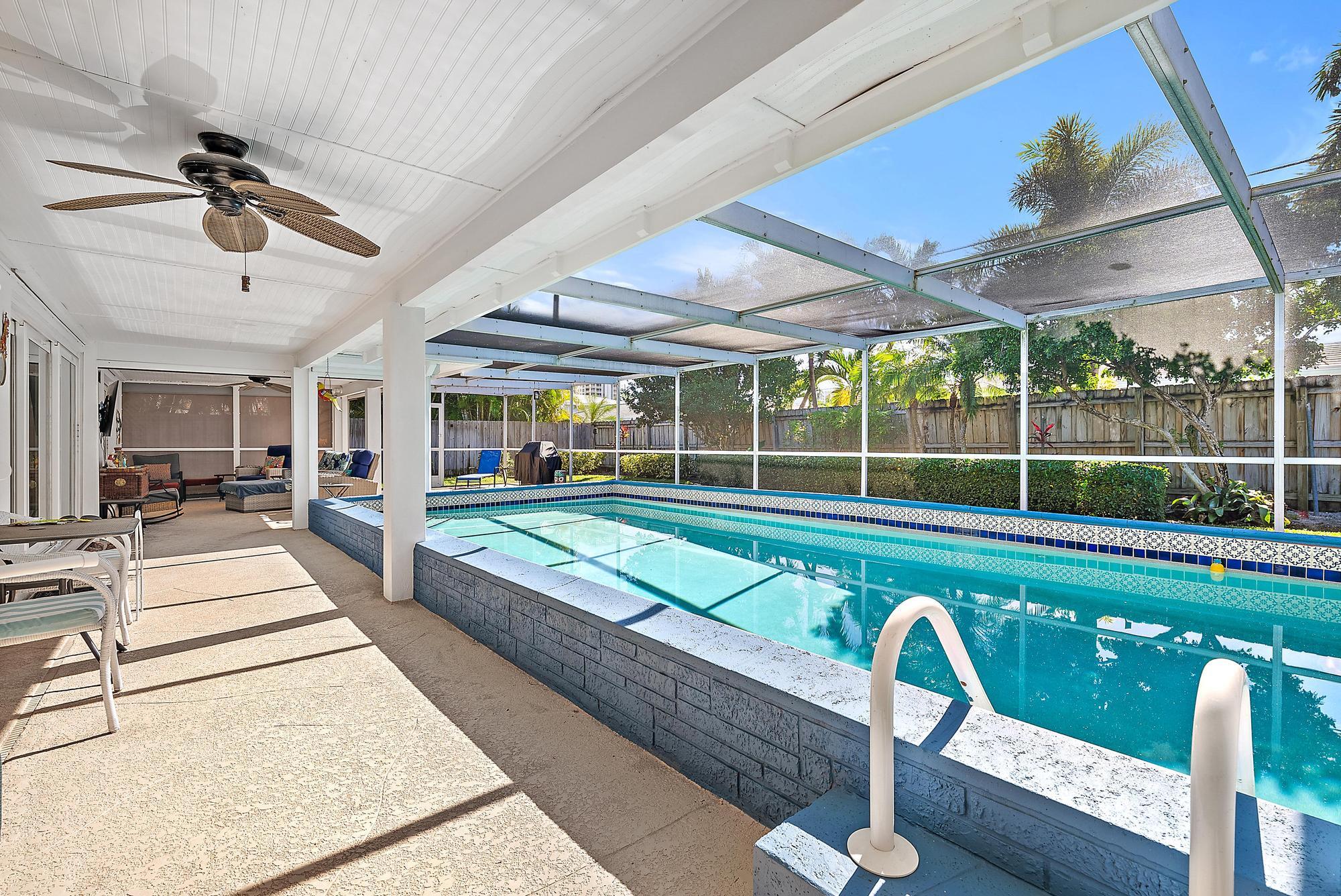 1211 Dolphin Road