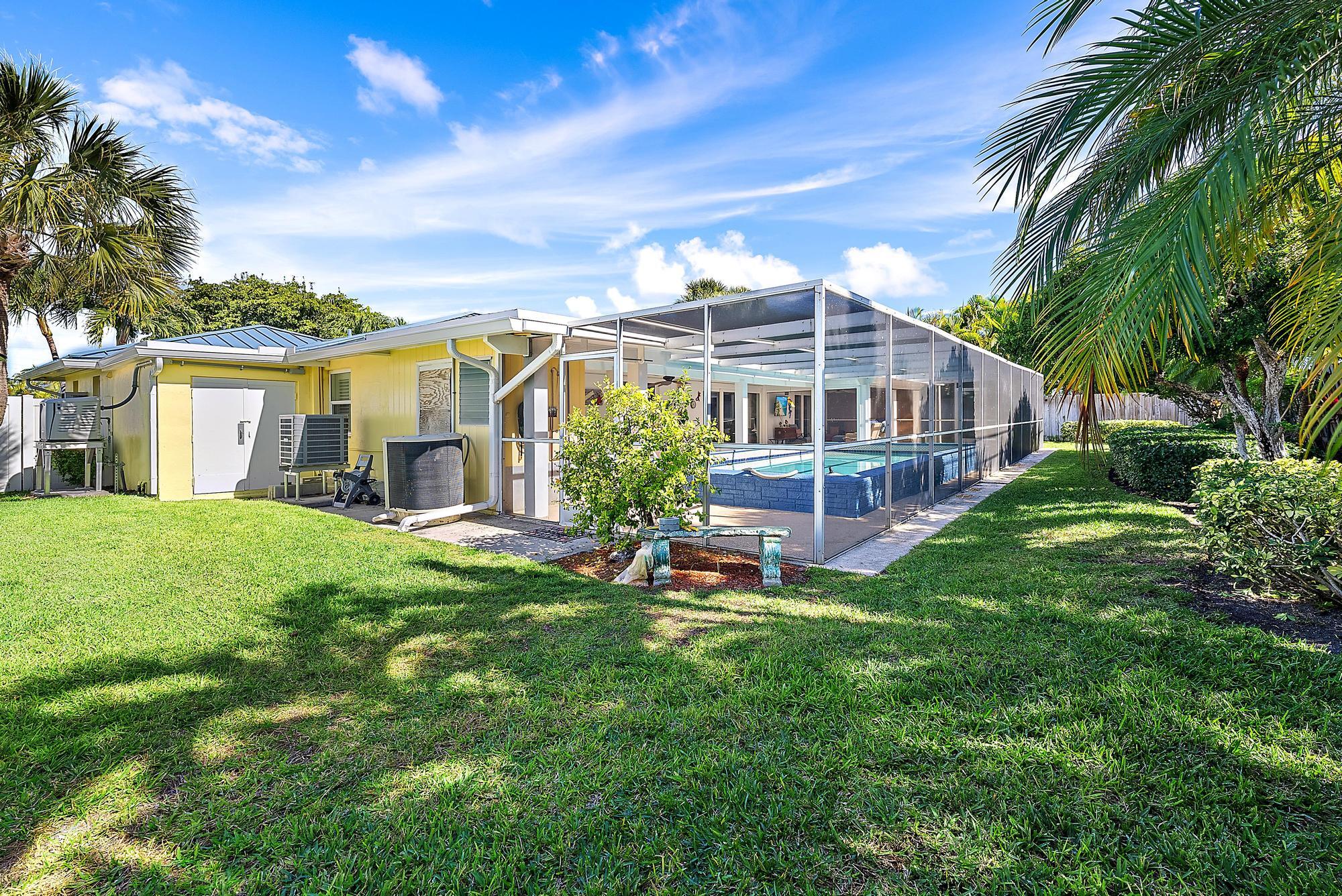 1211 Dolphin Road