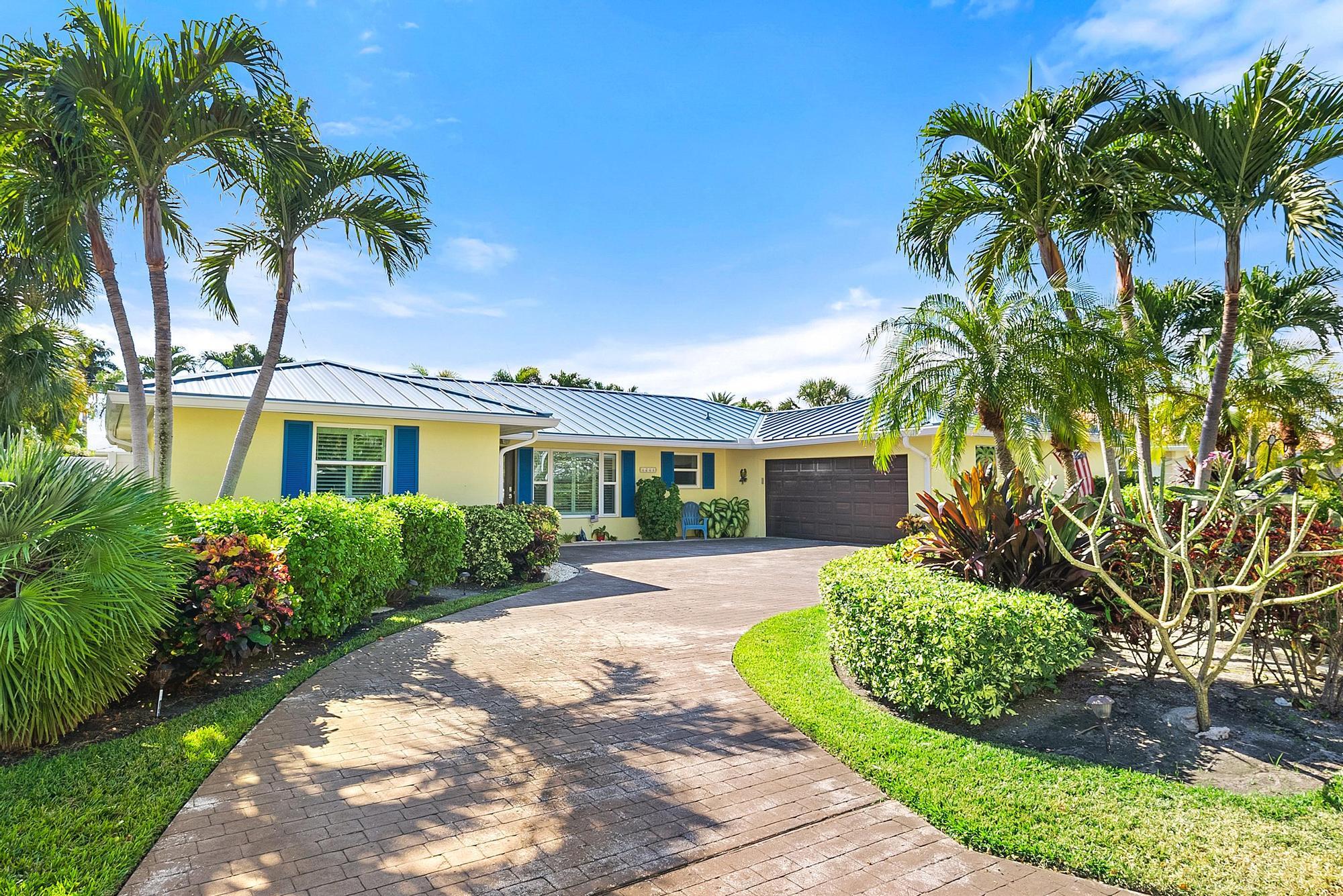 1211 Dolphin Road