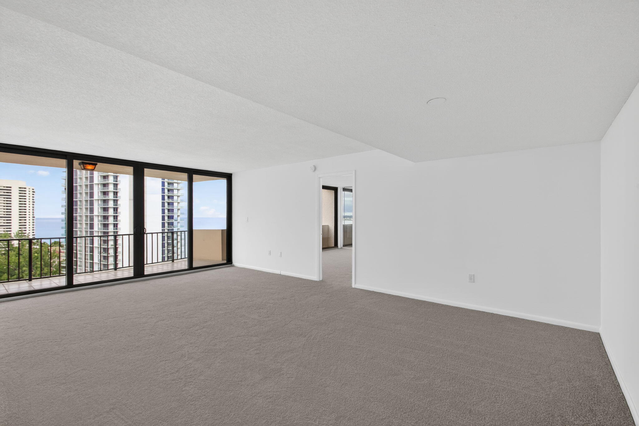 4200 N Ocean Drive 2-1606