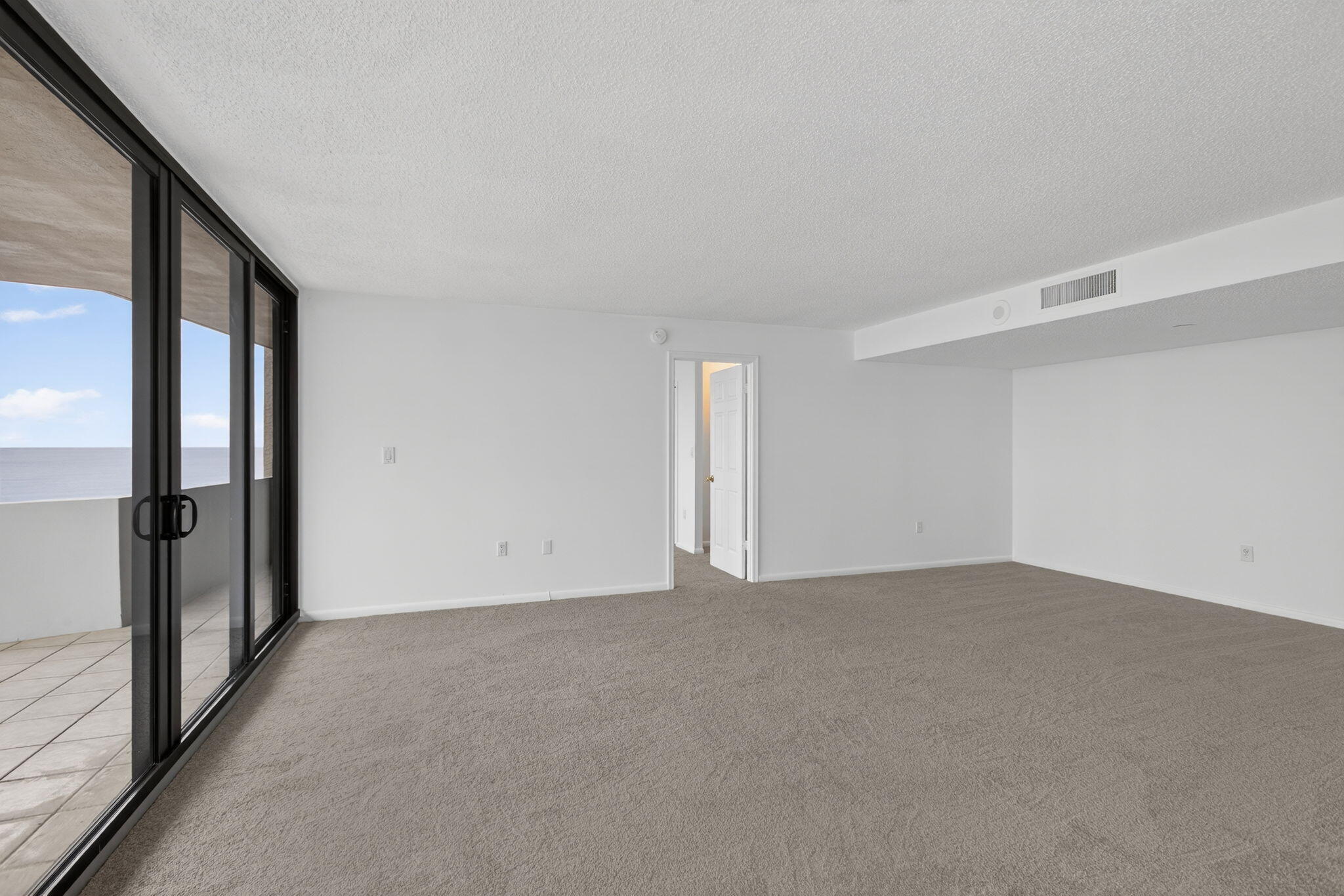4200 N Ocean Drive 2-1606