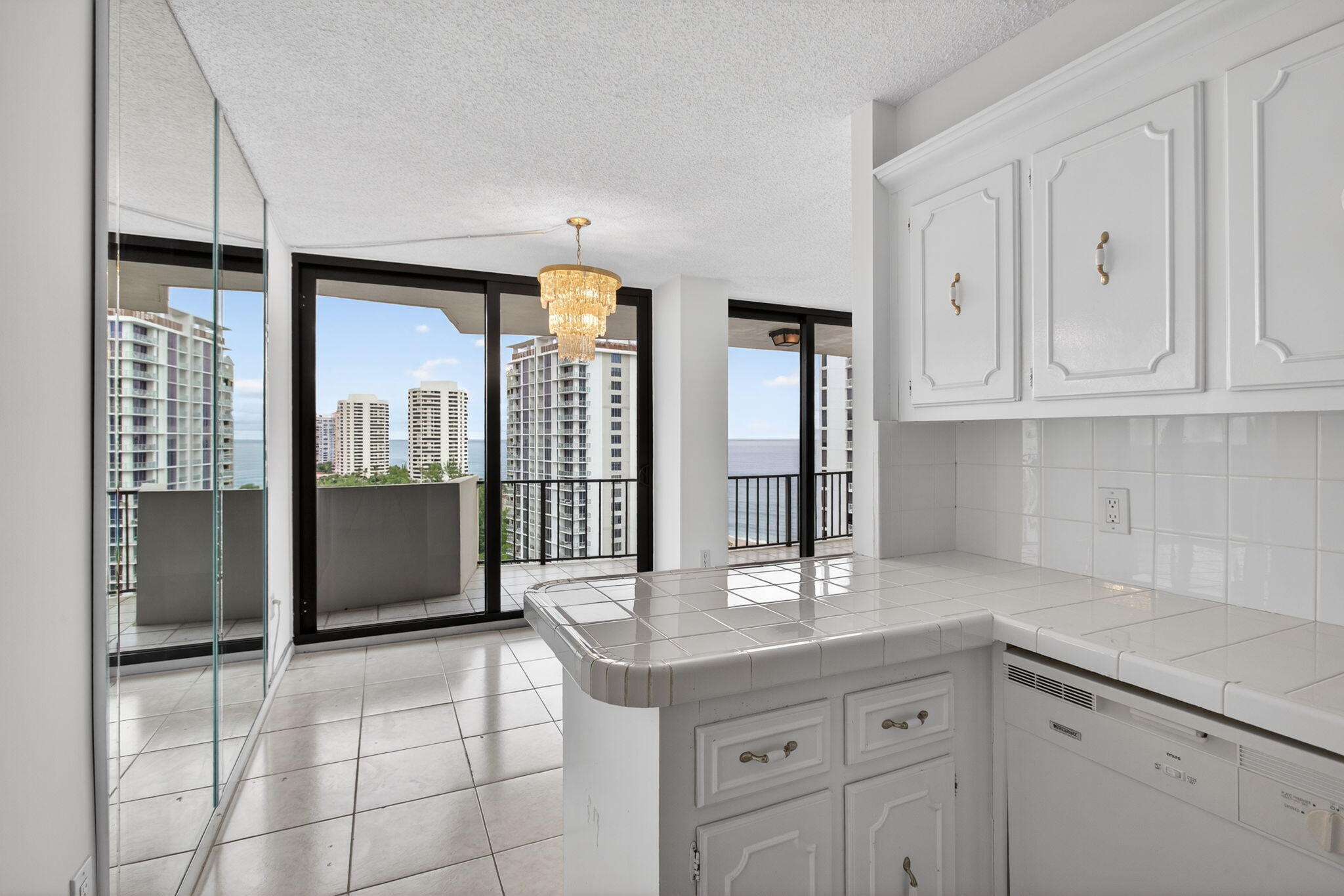 4200 N Ocean Drive 2-1606