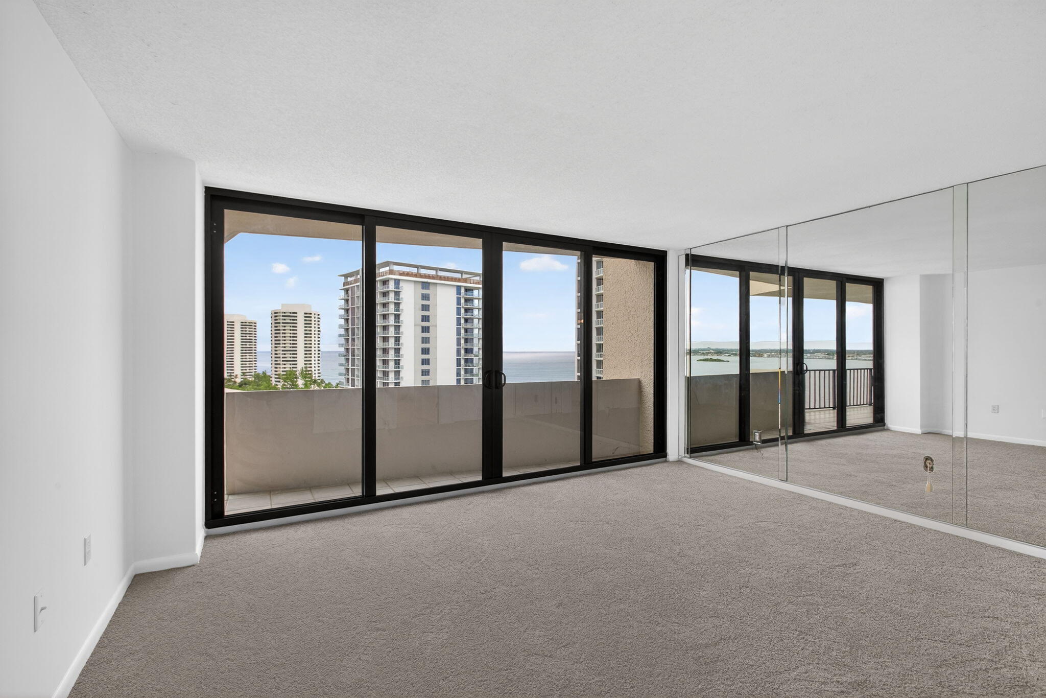 4200 N Ocean Drive 2-1606