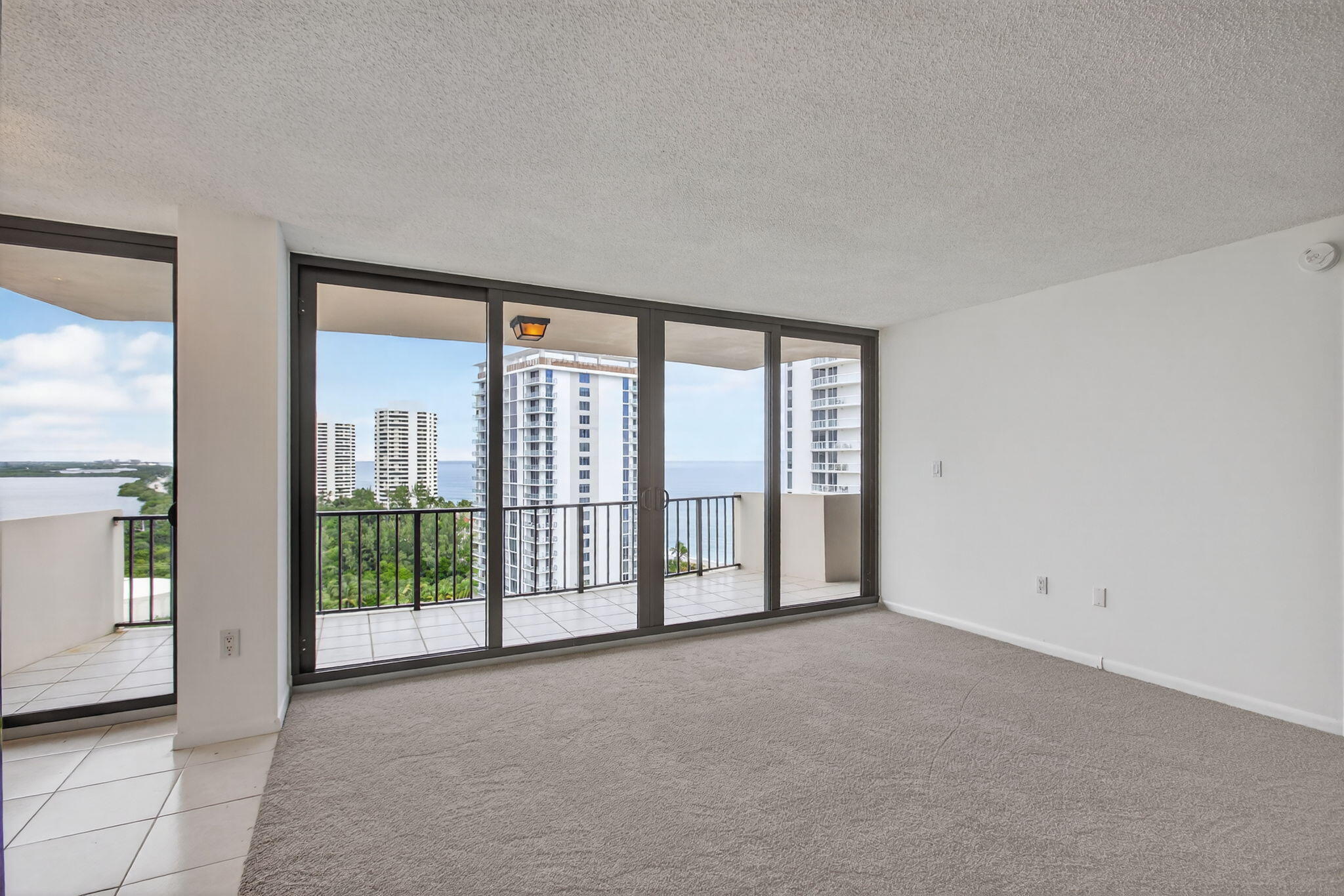 4200 N Ocean Drive 2-1606