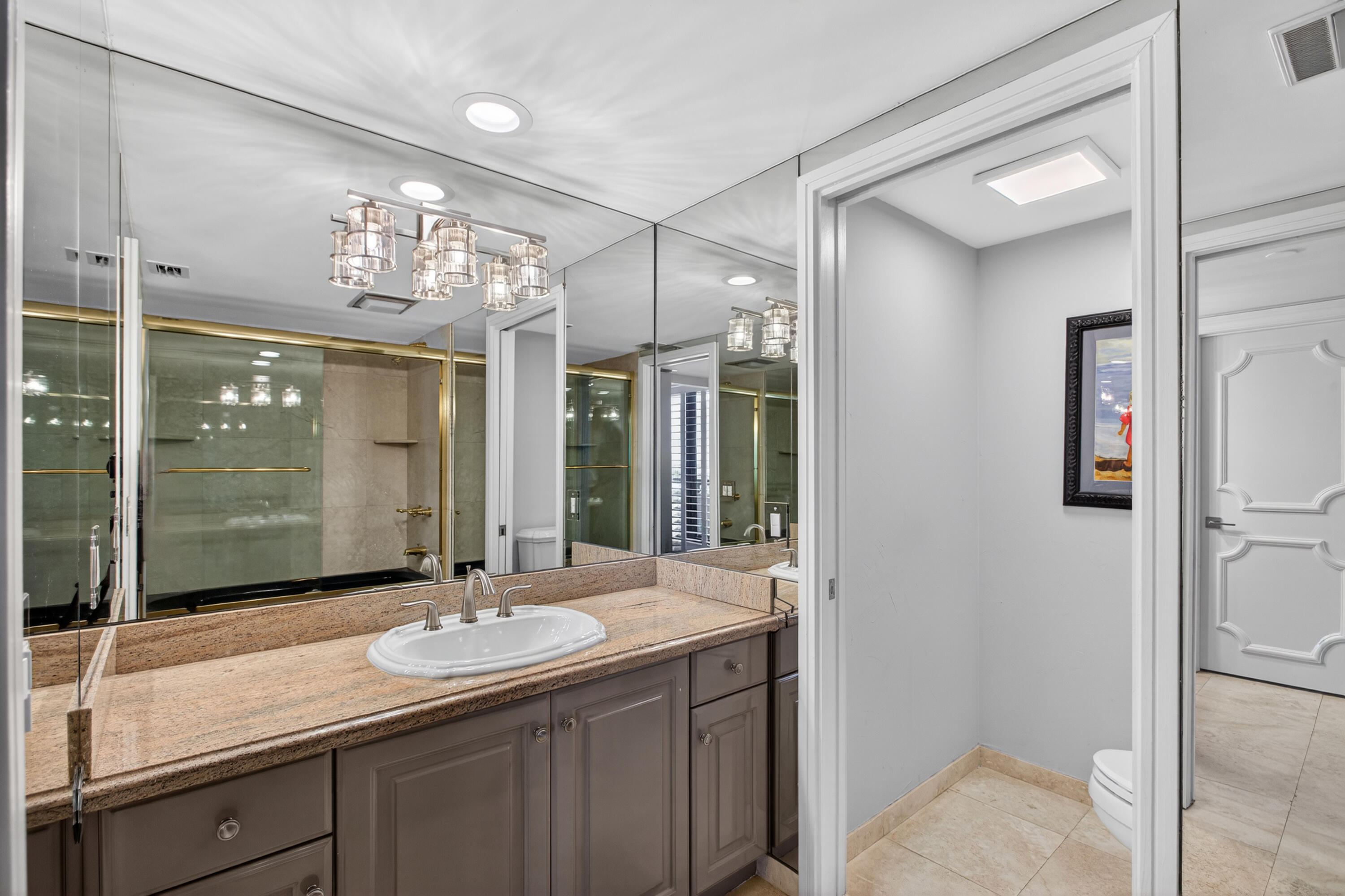 4050 N Ocean Drive 301
