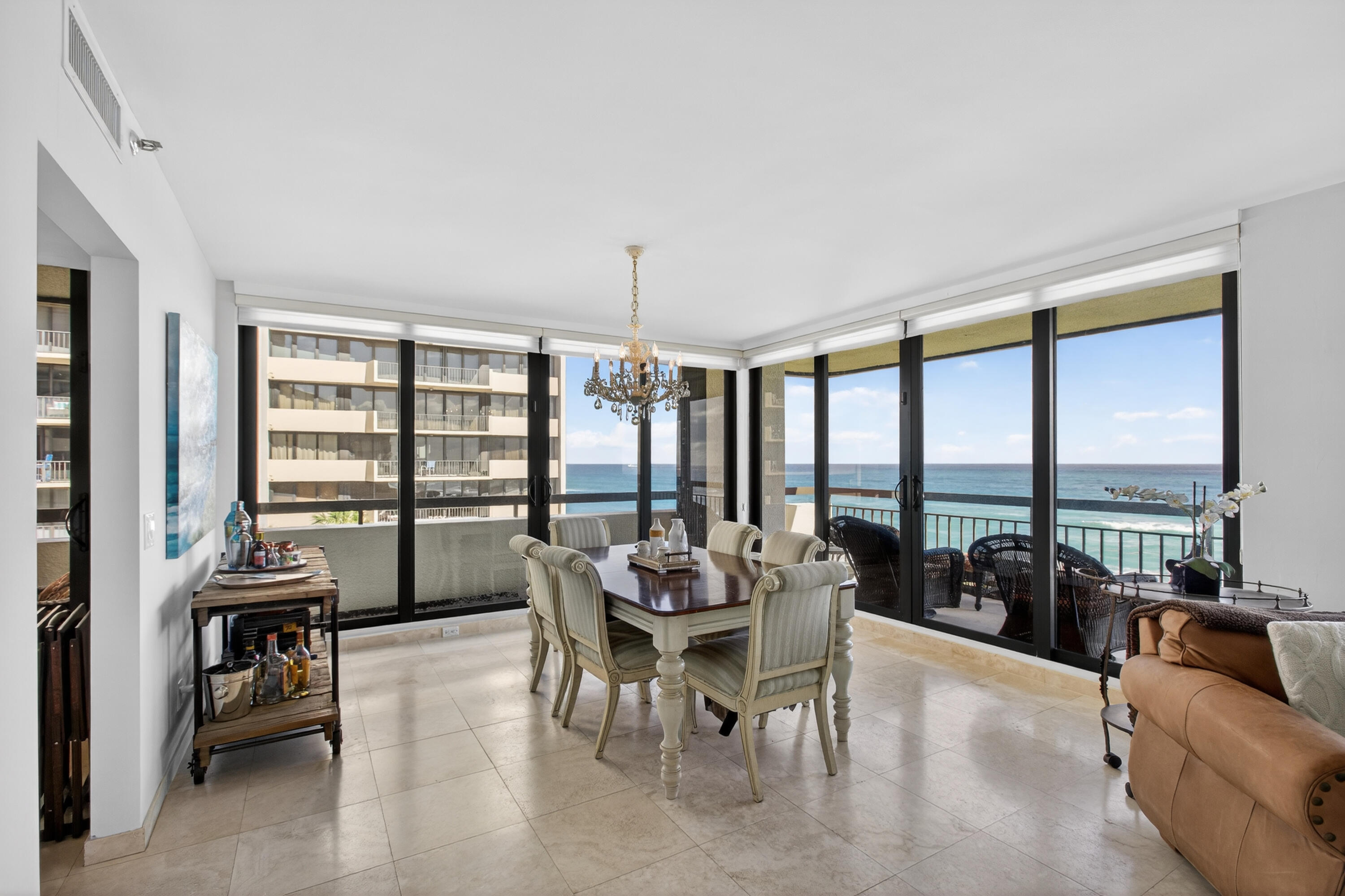 4050 N Ocean Drive 301