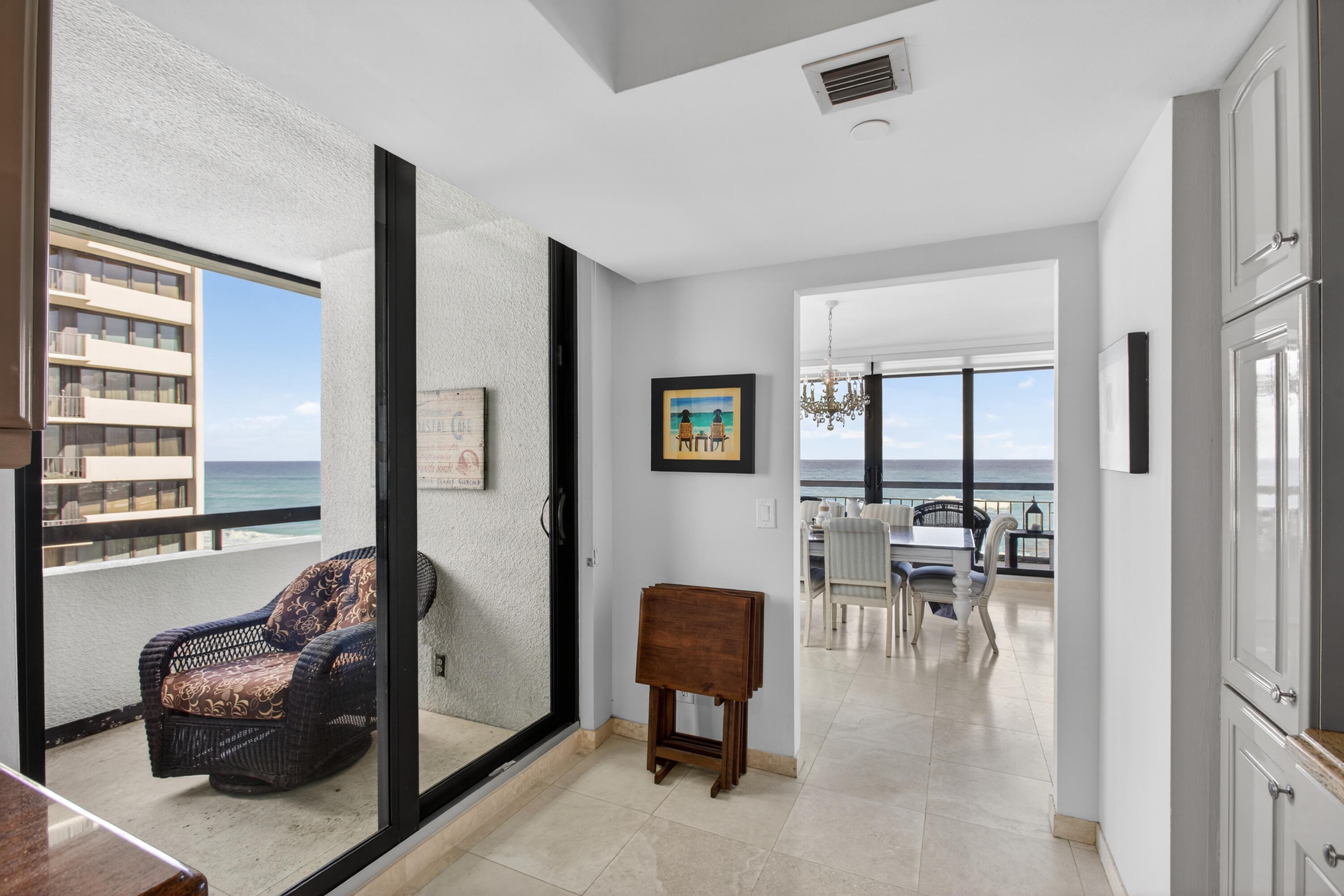 4050 N Ocean Drive 301