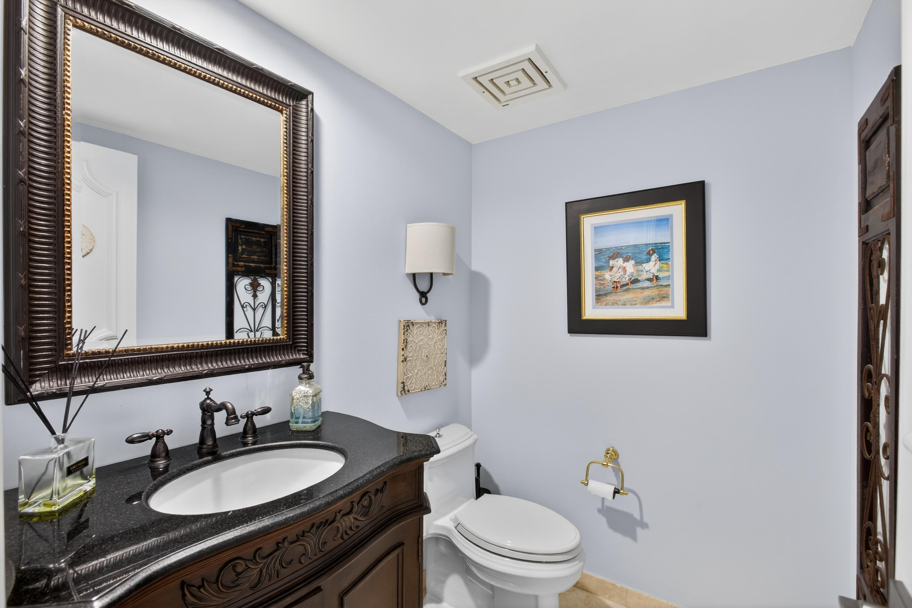 4050 N Ocean Drive 301