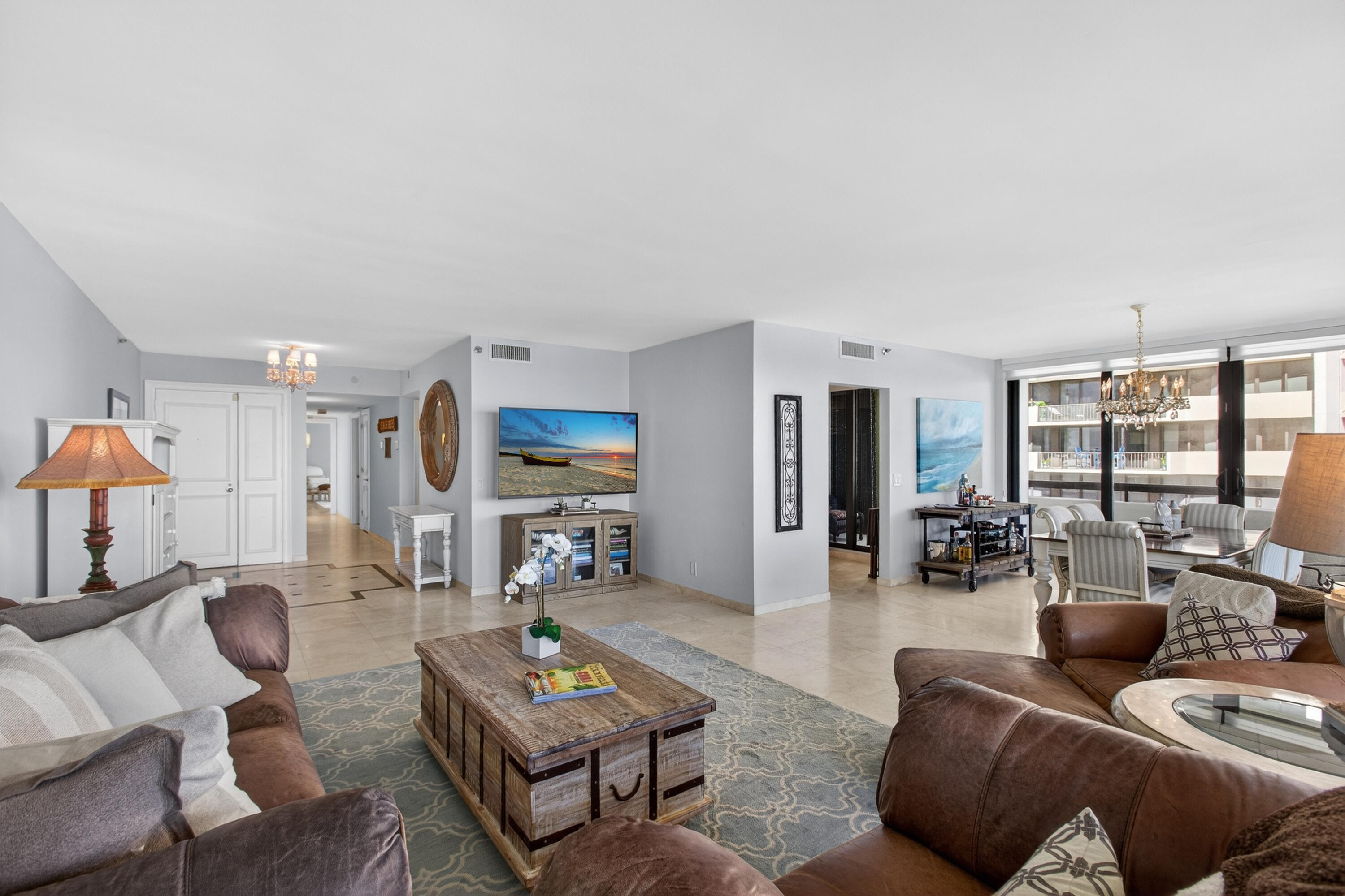 4050 N Ocean Drive 301