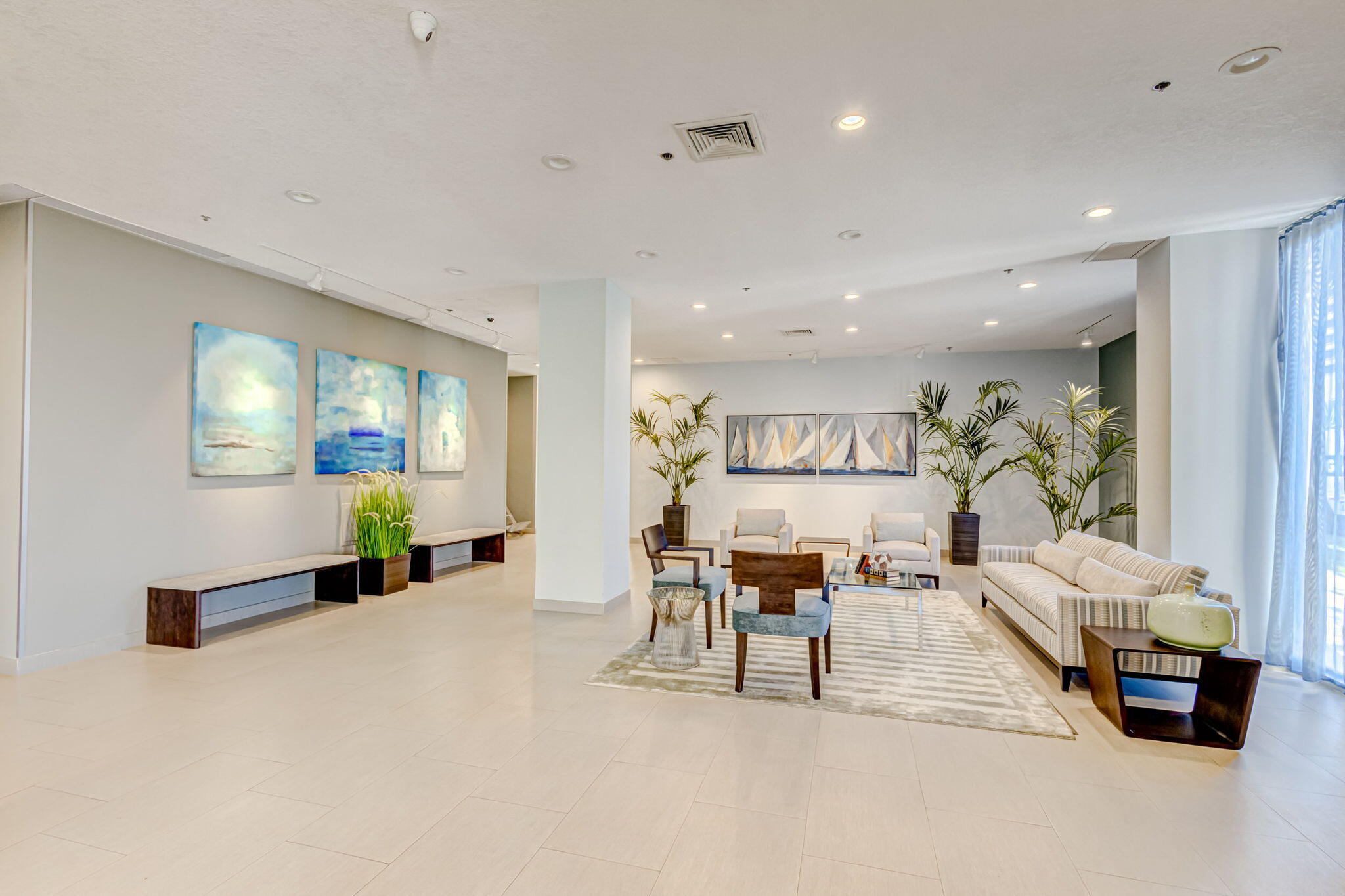 5540 N Ocean Drive 14b
