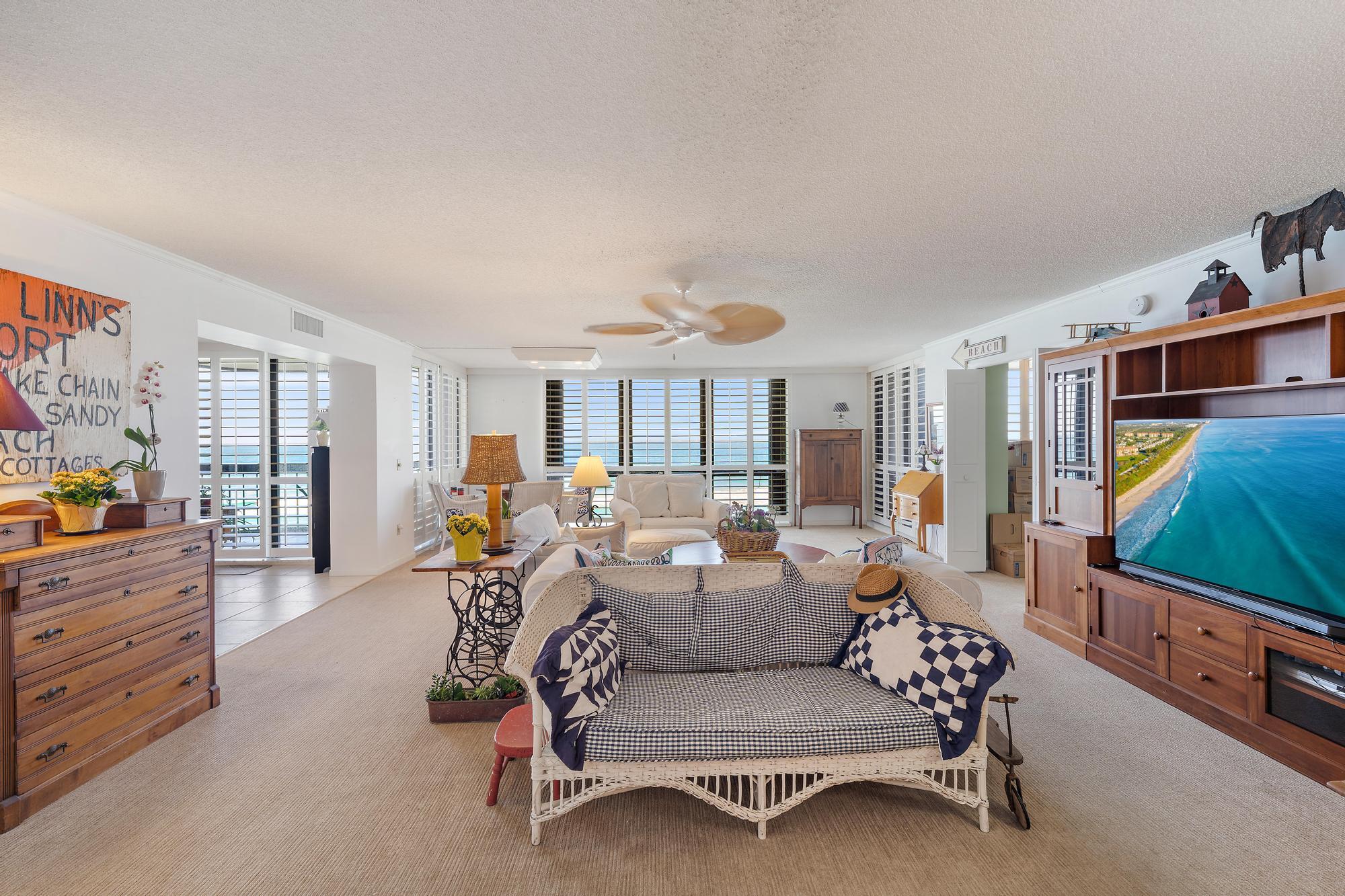 5380 N Ocean Drive 6d