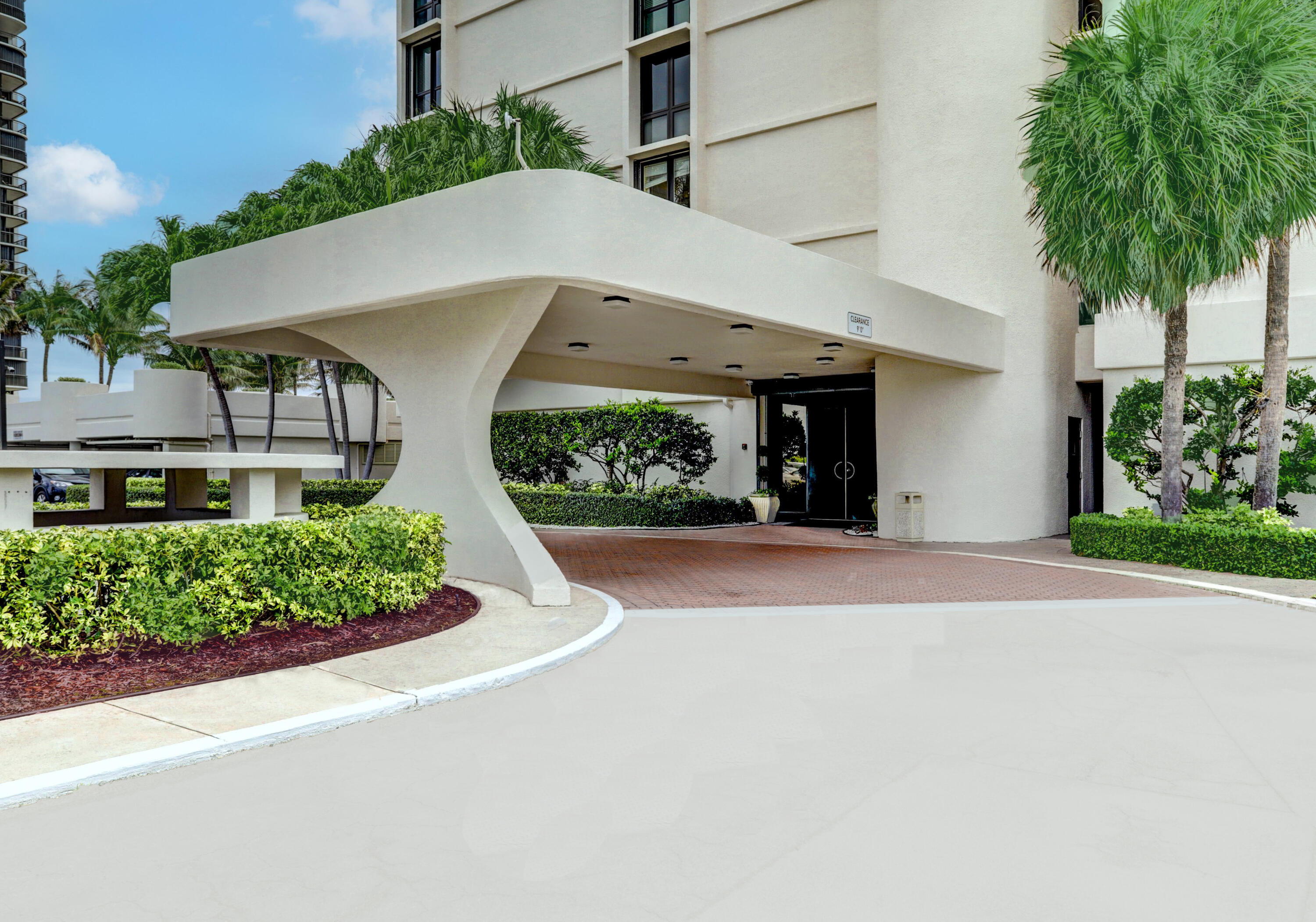 5380 N Ocean Drive 6d
