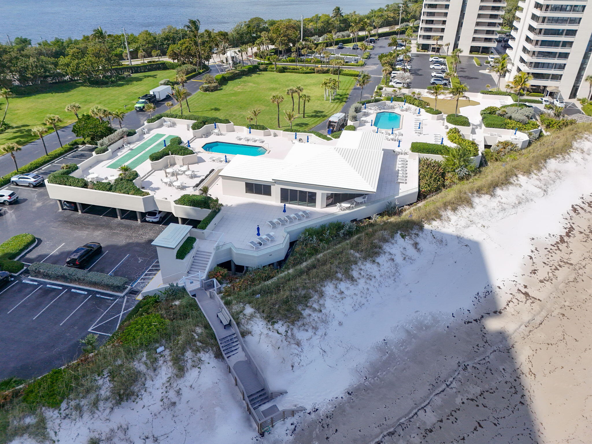 5510 N Ocean Drive 24a
