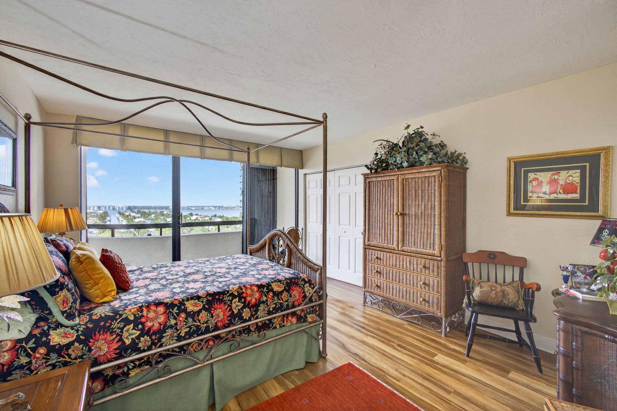 4000 N Ocean Drive 904
