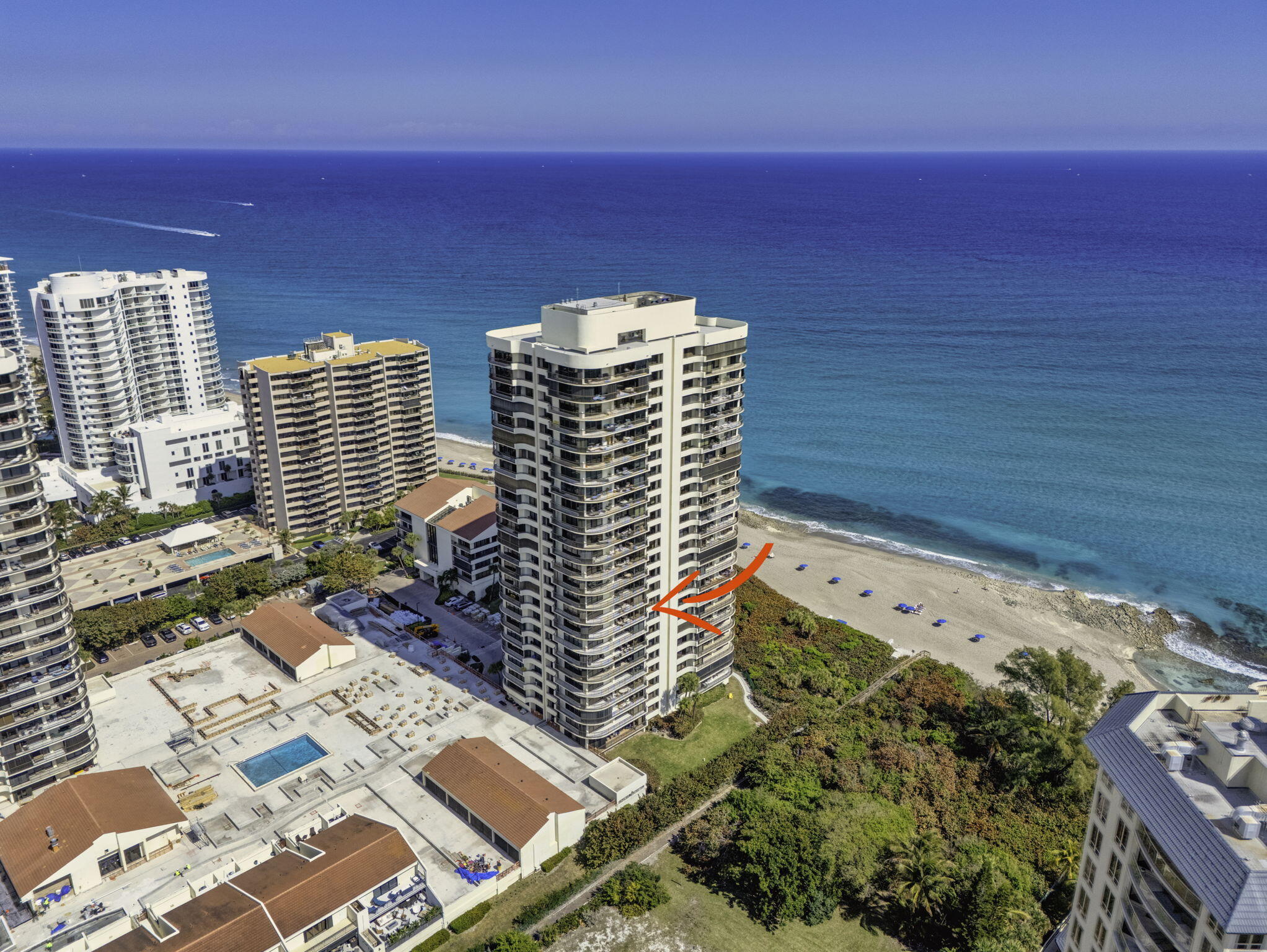 4000 N Ocean Drive 904